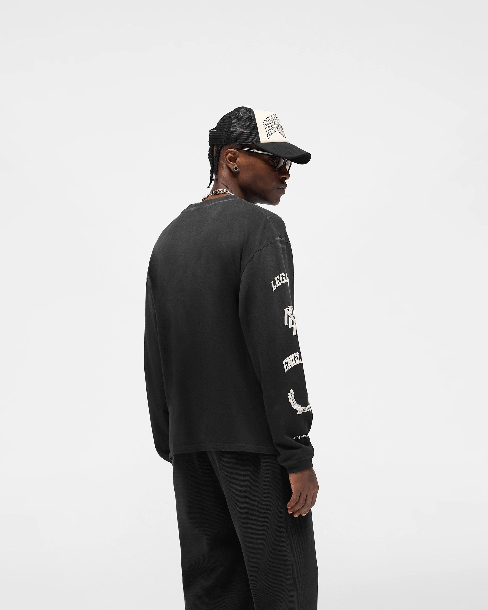 All-Purpose Wear Legacy Crest Long Sleeve T-Shirt - Stained Black