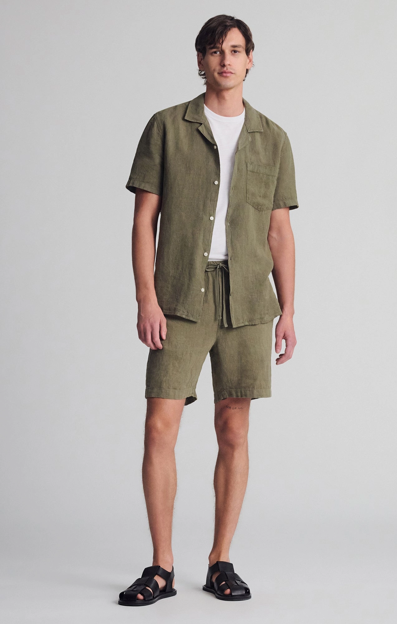 Leather Look Simple Vibe LINEN POCKET SHORTS IN KALAMATA