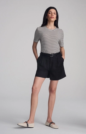Seamless Edge Design Concert wear LINEN SHORTS IN BLACK