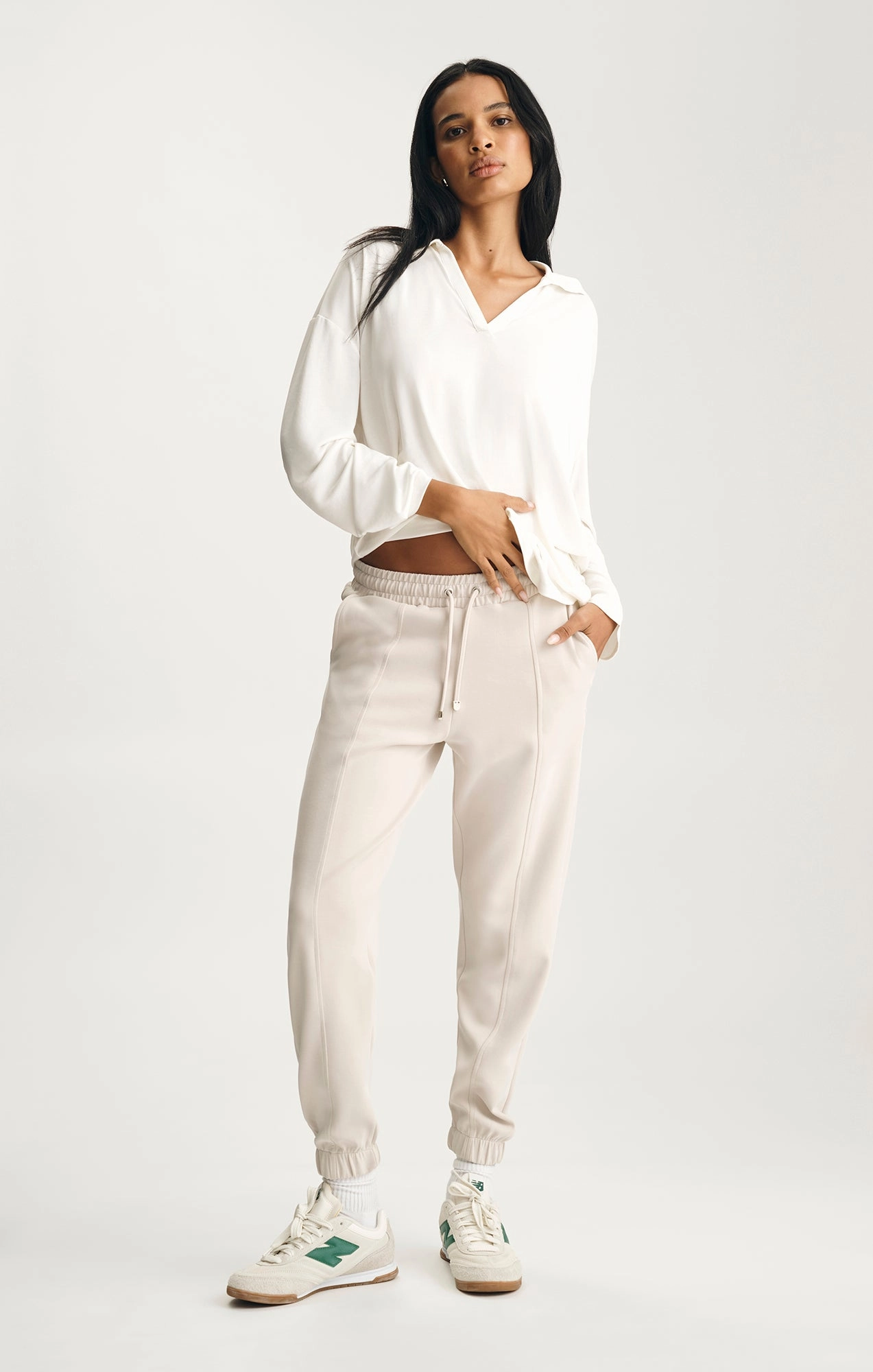 LUXE TOUCH TENCEL? SWEATPANTS IN PUMICE STONE Casual Fit Design