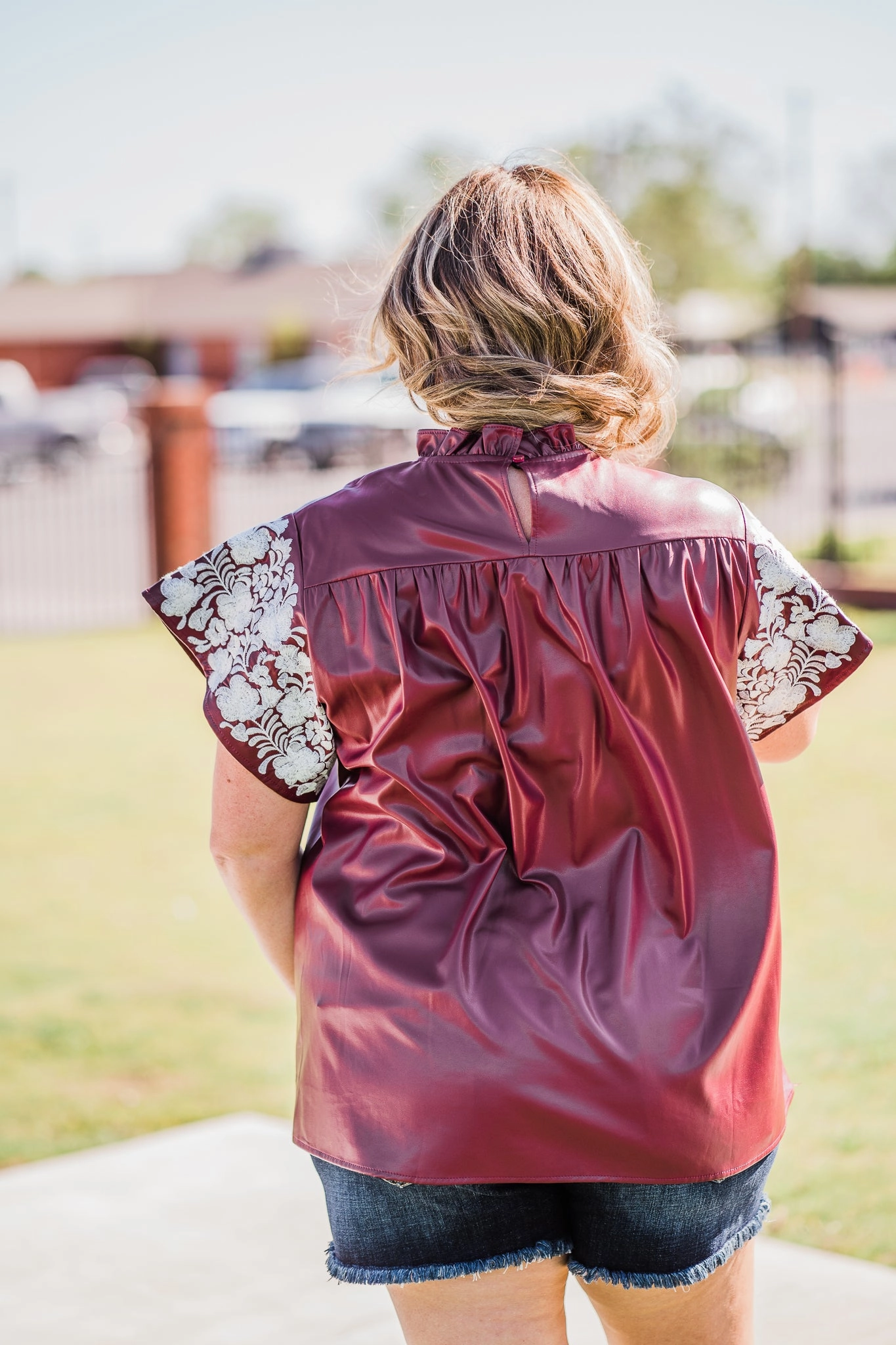 Formal Tank Relaxed Fit Shirt Maroon & White Northgate Top by Layerz