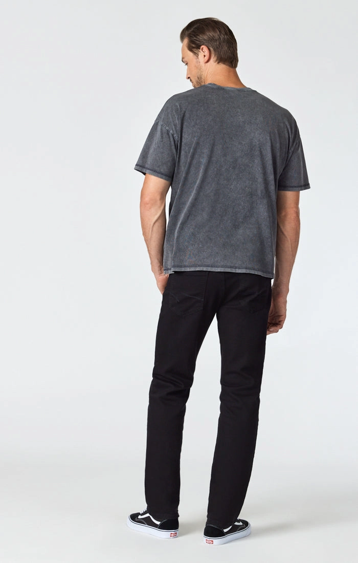 Chic Appearance MATT RELAXED STRAIGHT LEG JEANS IN DOUBLE BLACK SUPERMOVE