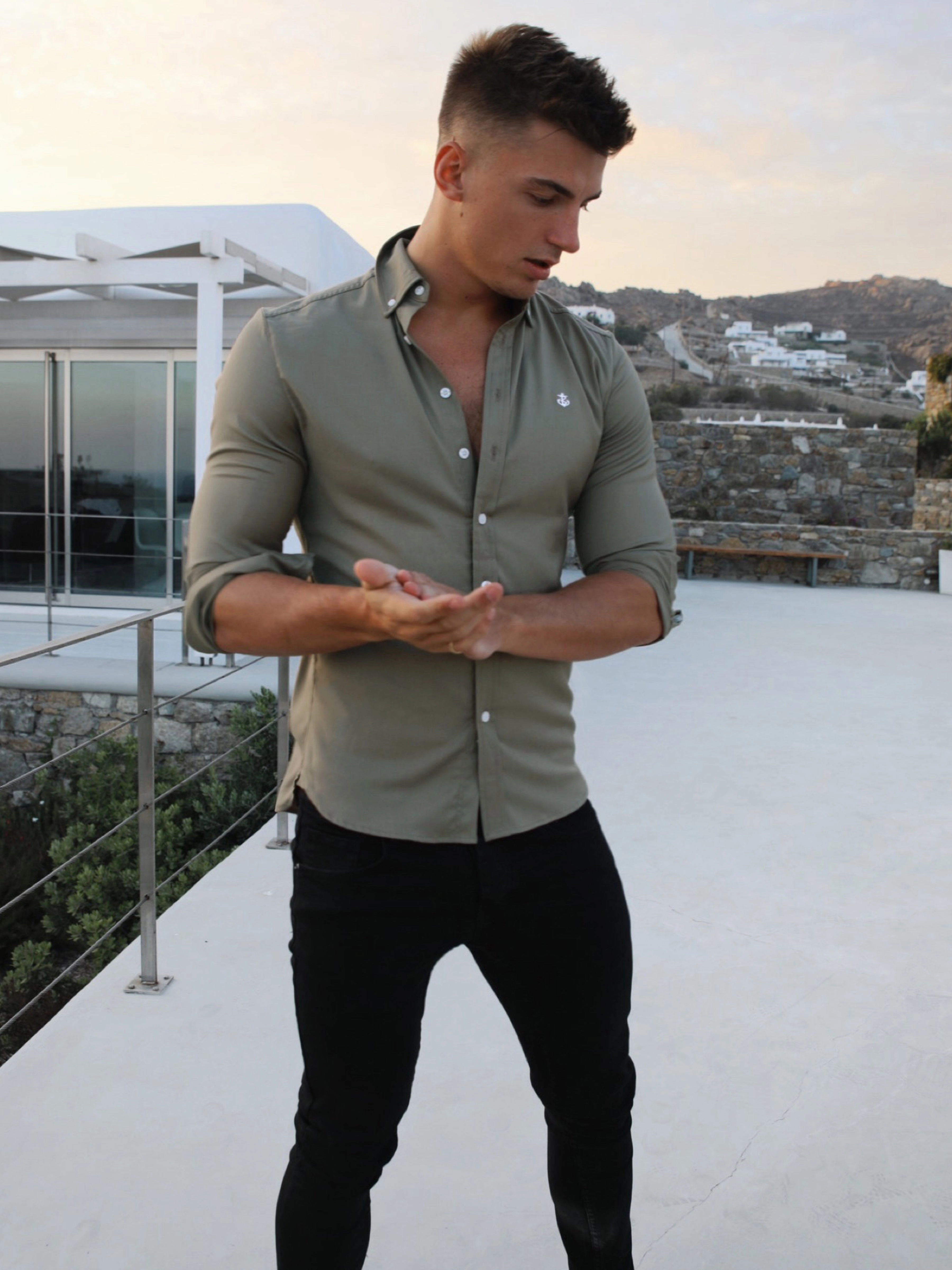 Minimalist Style Merrick Long Sleeve Shirt - Khaki Green