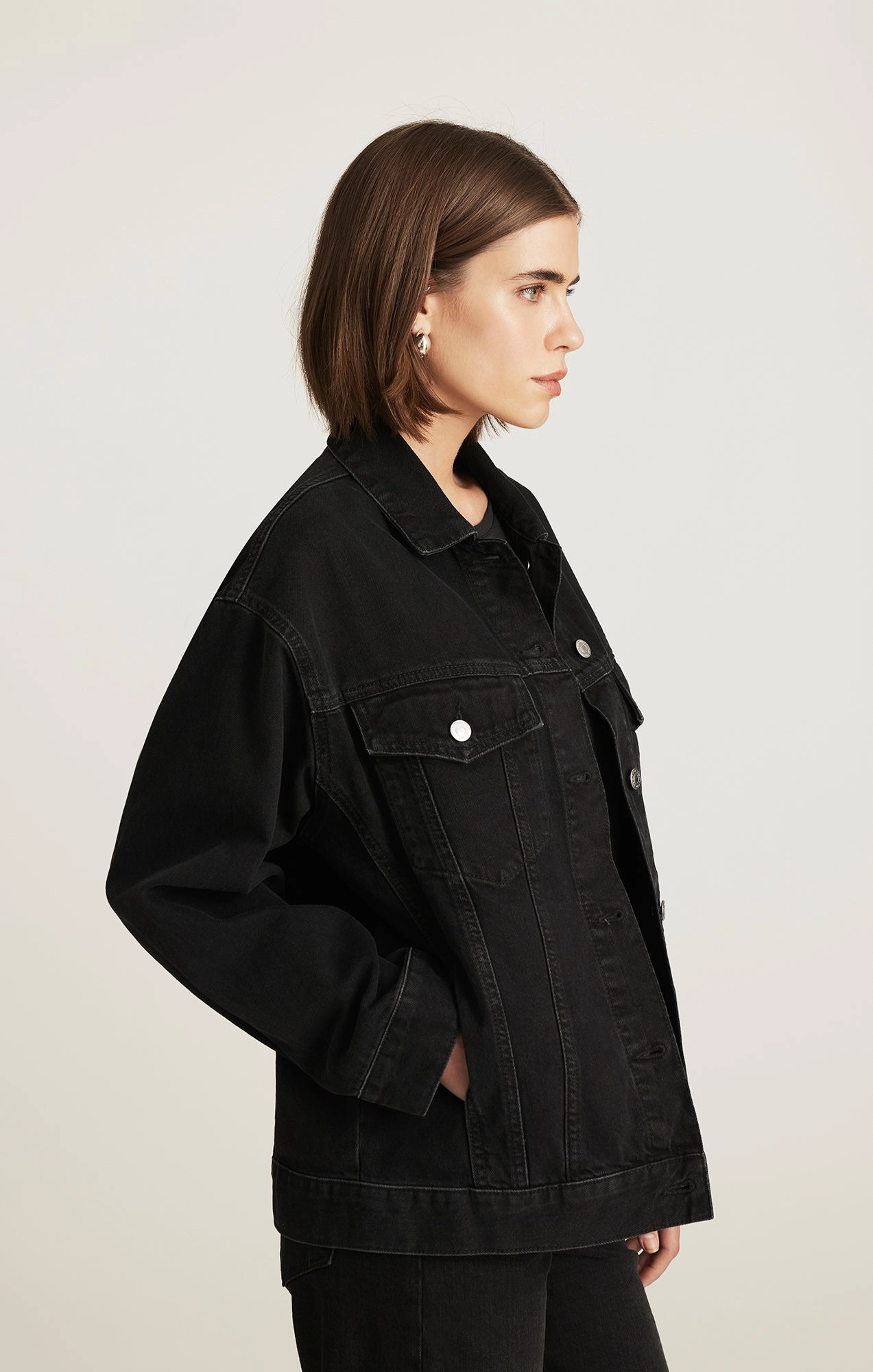 LUNA DENIM JACKET IN DARK SMOKE 90S Timeless Edge Circular Knit Construction