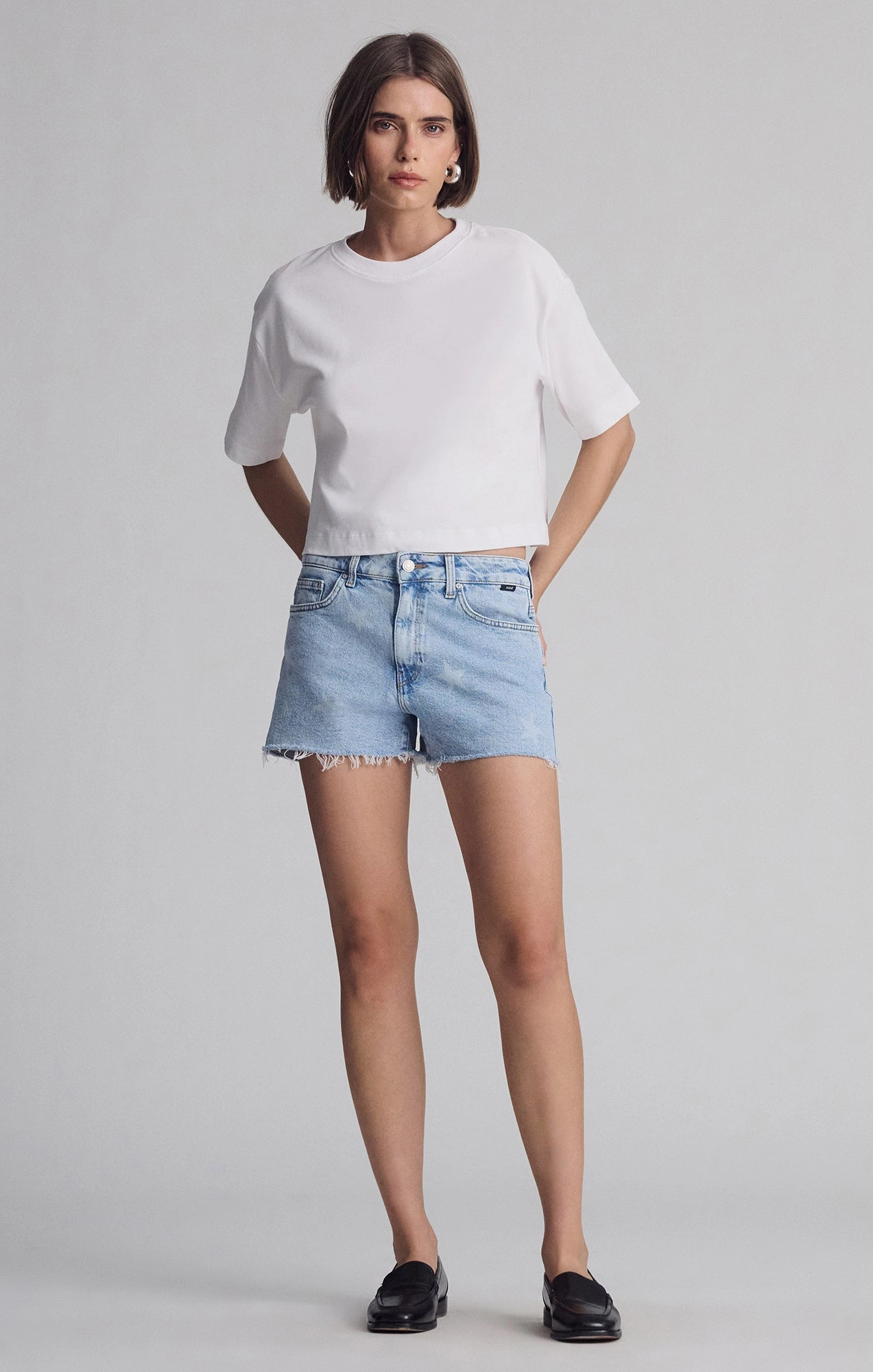 ROSIE BOYFRIEND SHORTS IN STAR DENIM Stylish Fit