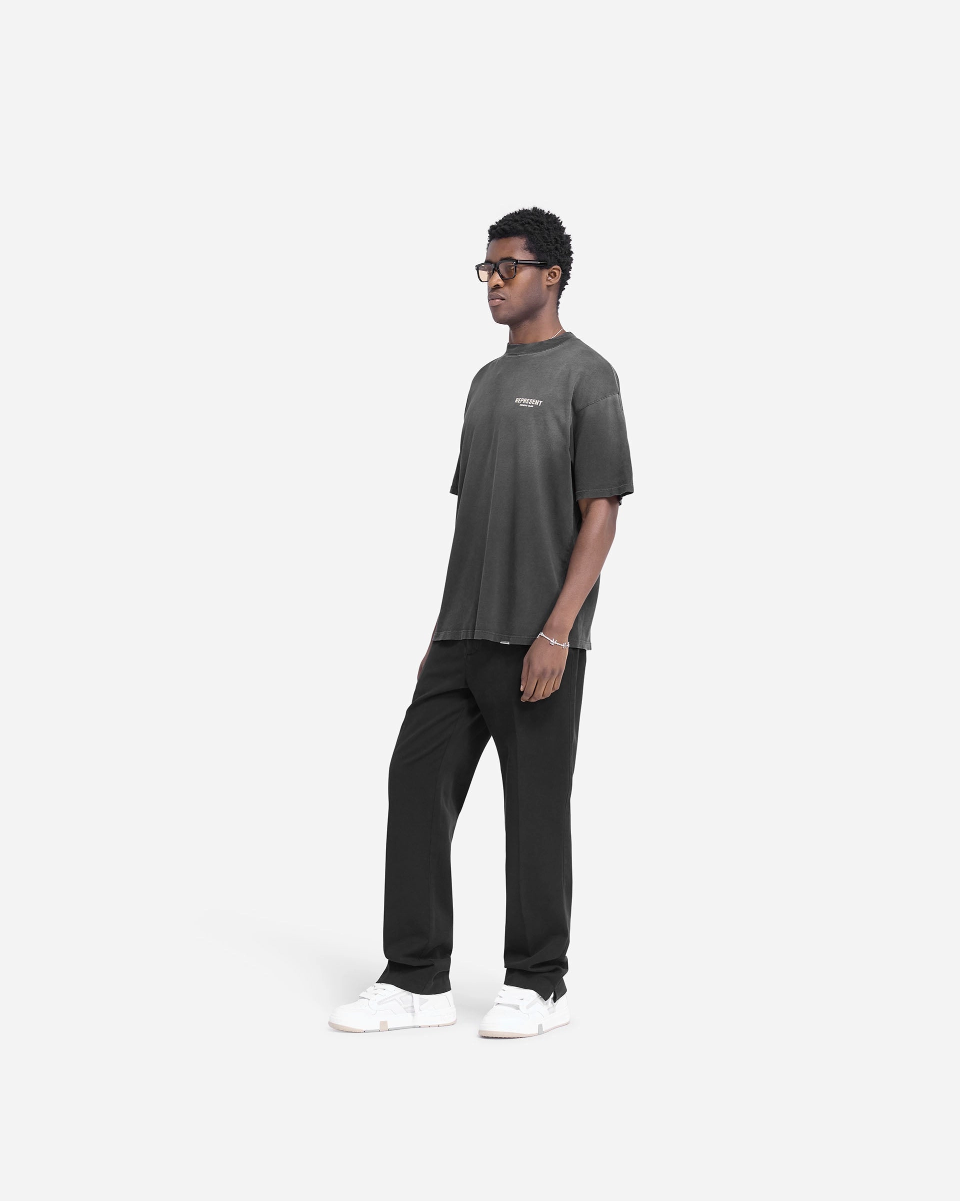 Longline Hemline Active Flex Represent Owners Club T-Shirt - Aged Black
