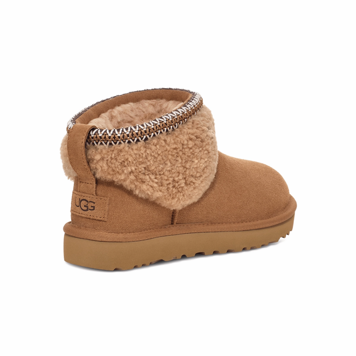 Stable Support River Crossing UGG Women's Classic Ultra Mini Maxi Curly Chestnut