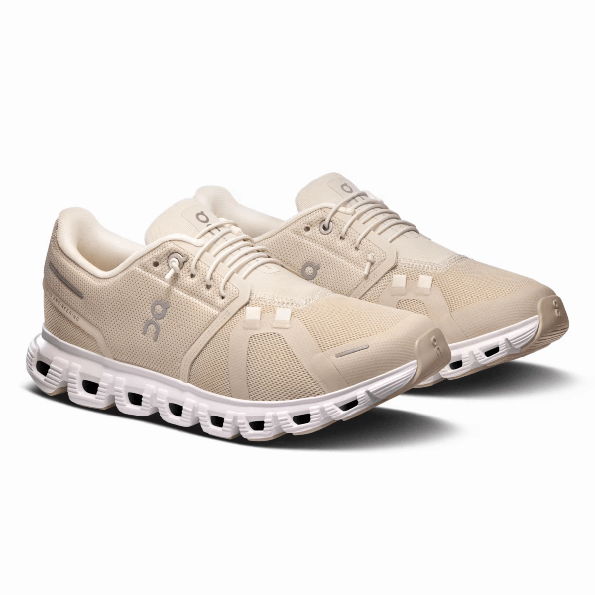 On Running Women's Cloud 6 Pearl/White Every Walk Rubber Sole