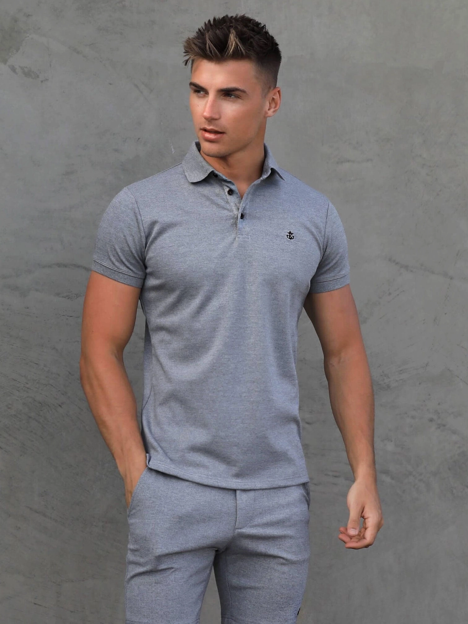 Timeless elegance Fitted Silhouette Sorrento Polo Shirt - Grey