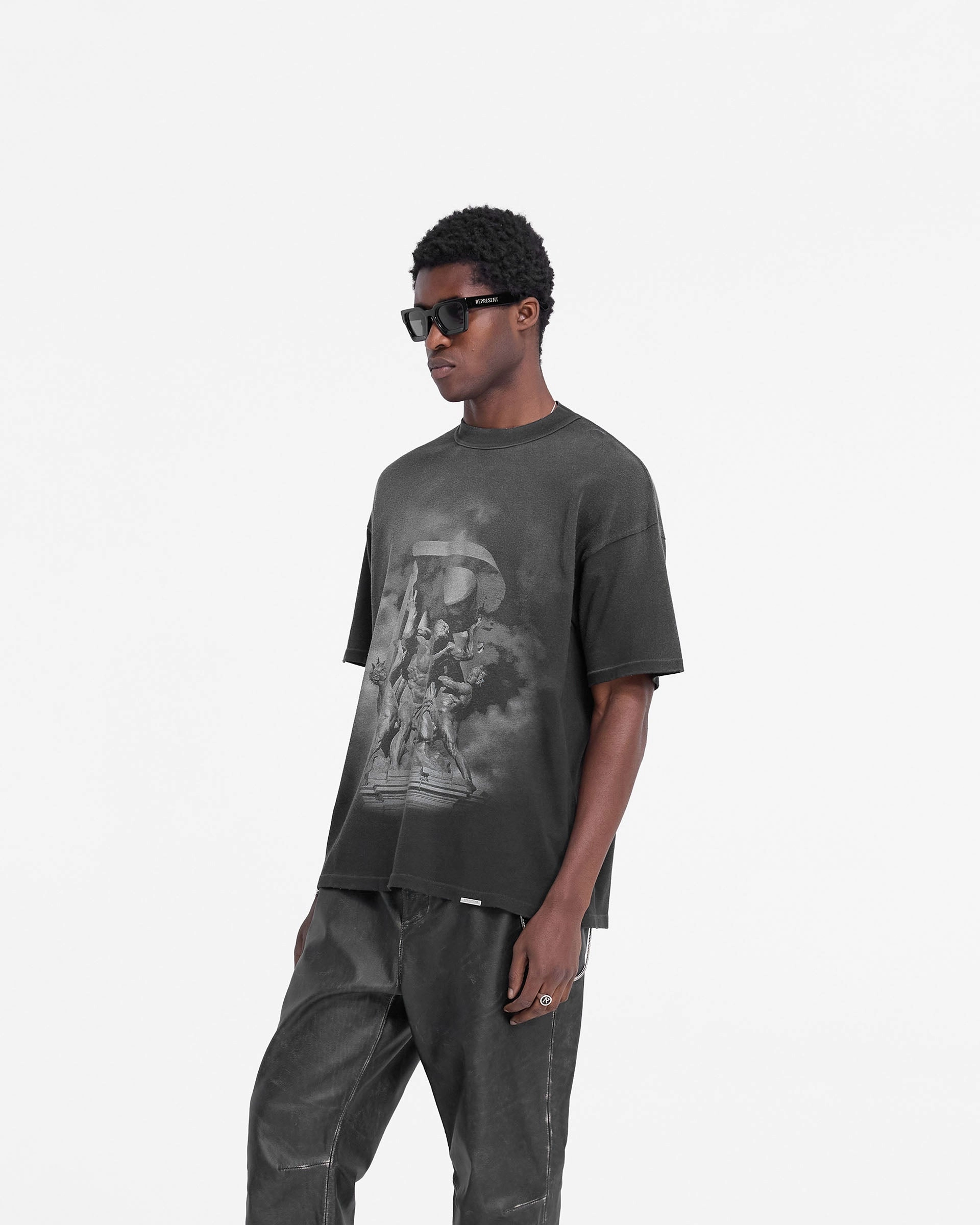 Atlas T-Shirt - Stained Black Layered Neckline Sport Performance Fit