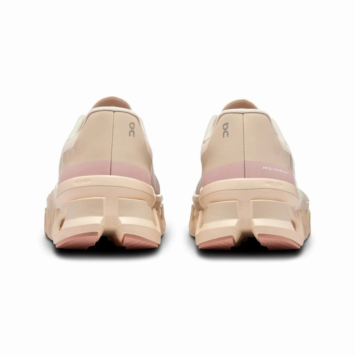 Fast Flow On Running Women's Cloudmonster Moon/Fawn