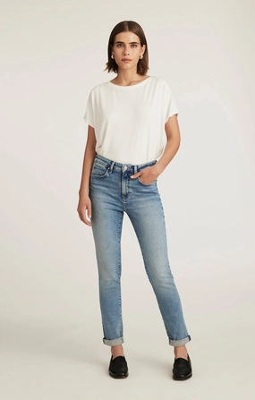 Trendy Choice Traveler Gear Summer Vibes Fashion Lover KATHLEEN SLIM BOYFRIEND IN LIGHT BRUSHED FLEX BLUE