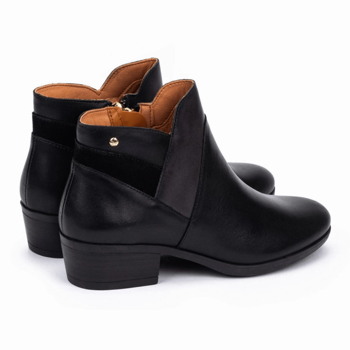 Pikolinos Women's Daroca Black Leather Modern Comfort