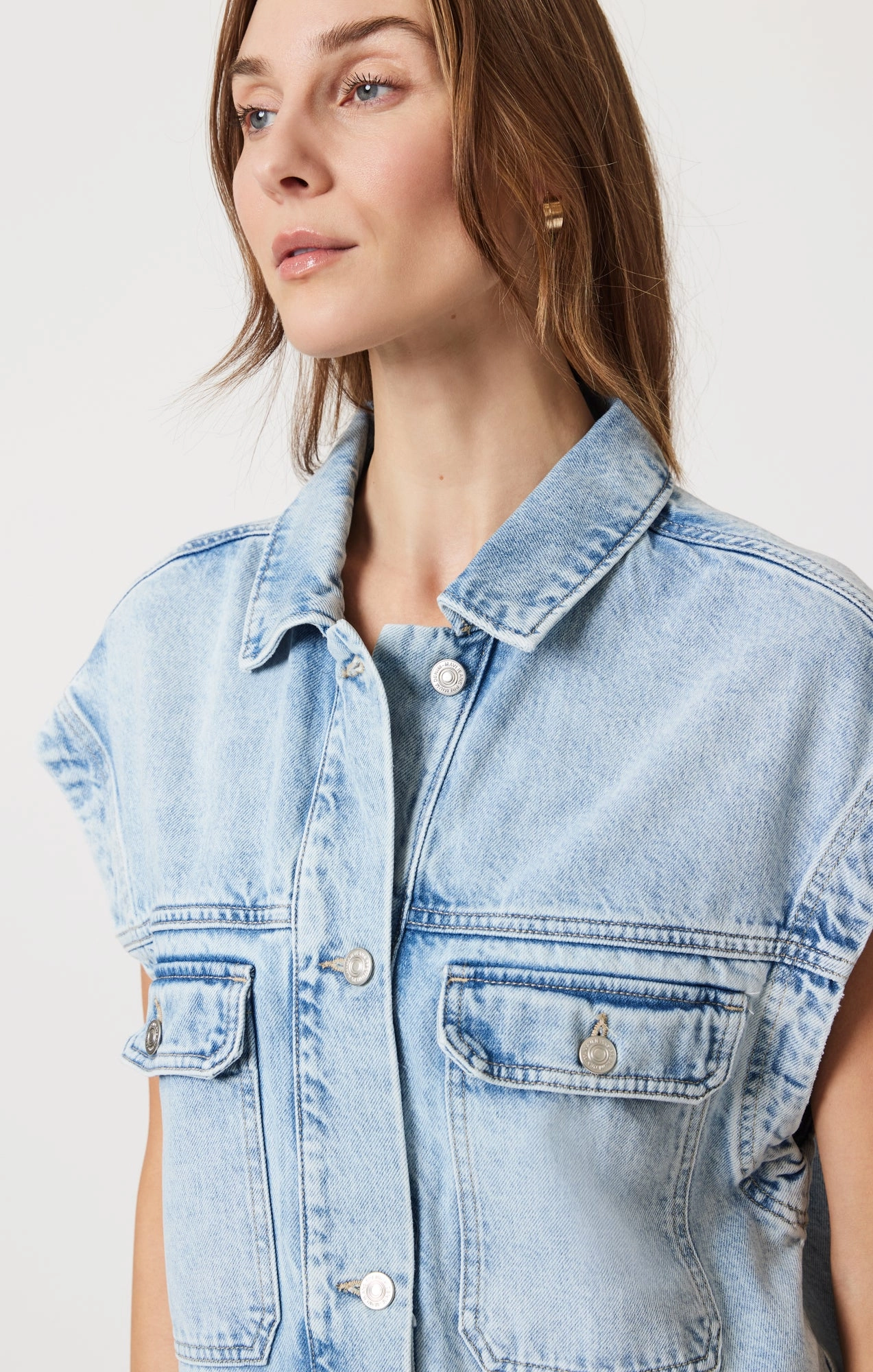 Textured Versatile Shopping Day NADIA VEST IN BLEACHED WELL BLUE