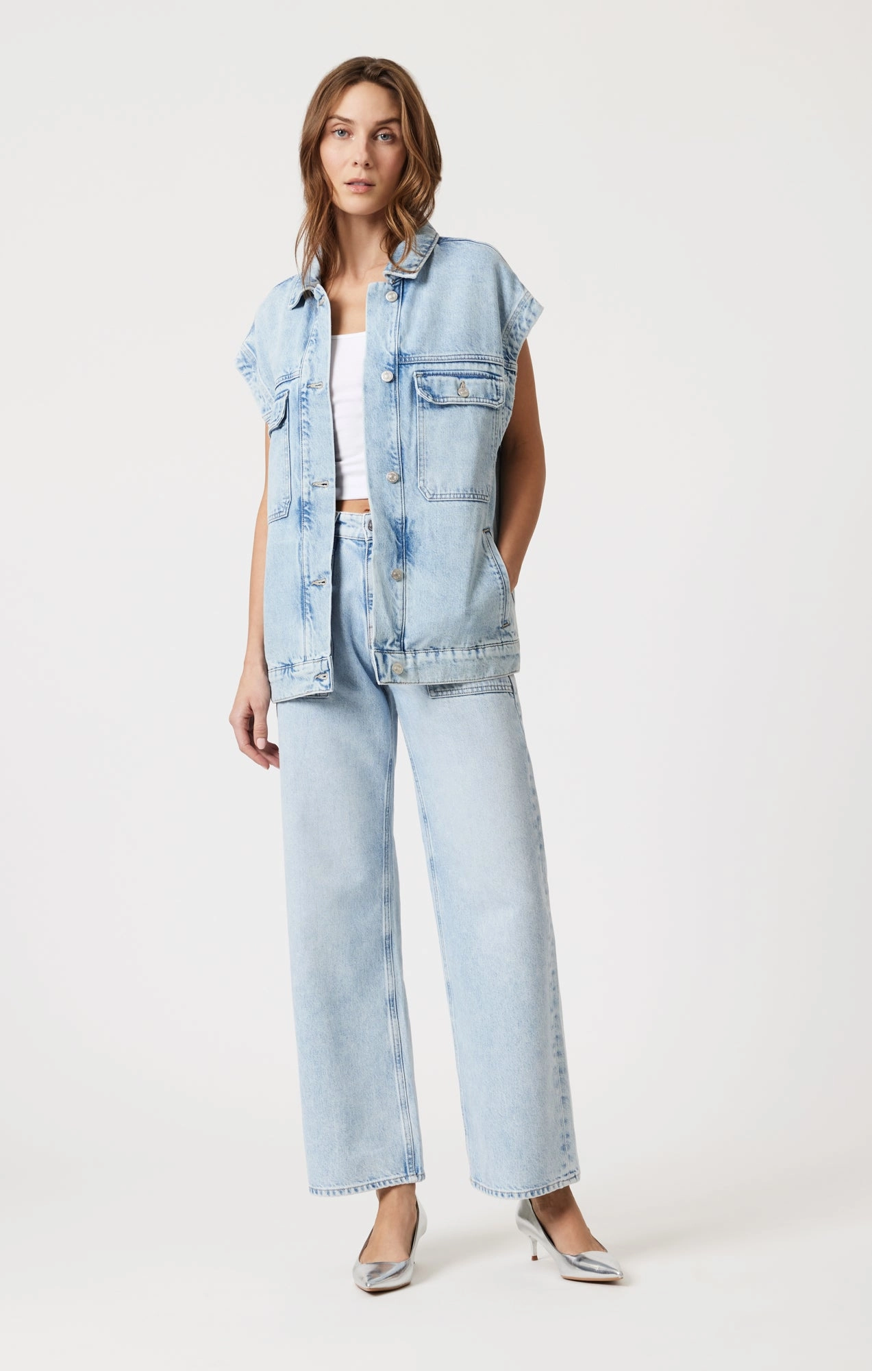 NADIA VEST IN BLEACHED WELL BLUE Trend Neutral