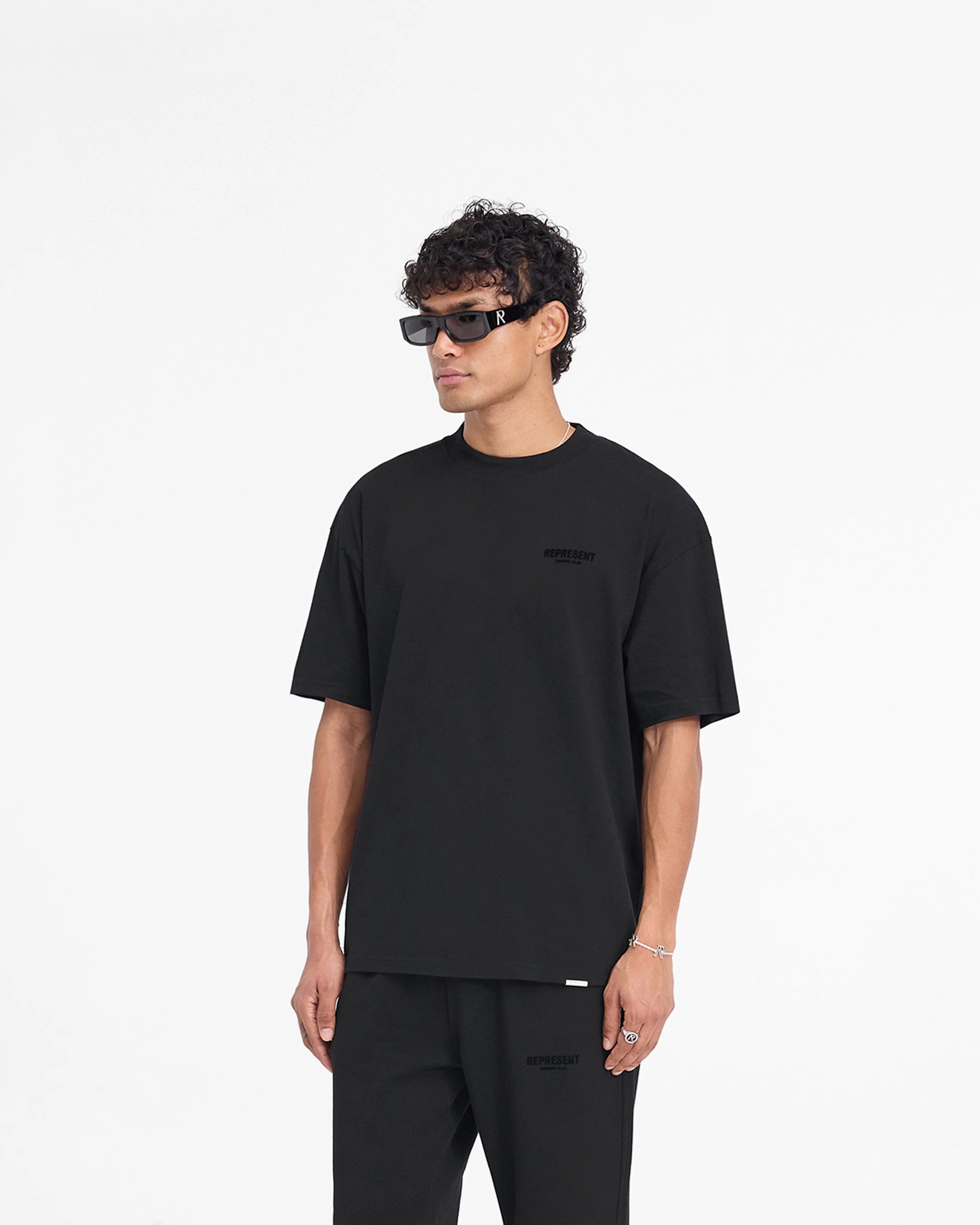 Represent Owners Club Flocked T-Shirt - Black Layered Neckline