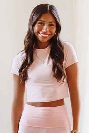 Best Friends Crop Top - Light Pink Fashionable Fit