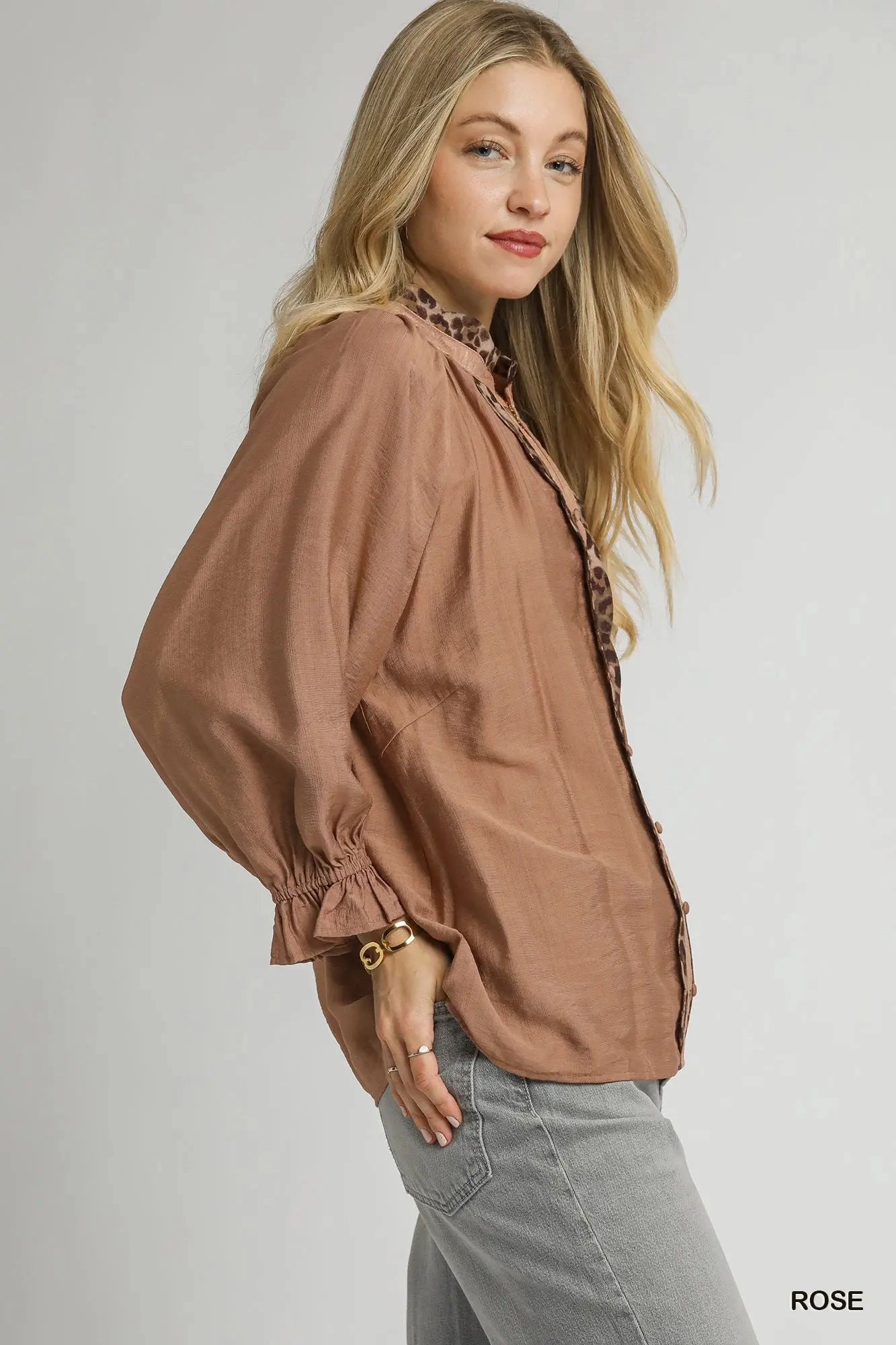 Rose Button Front Top w/ Leopard Trim Variable Tension Adjustment