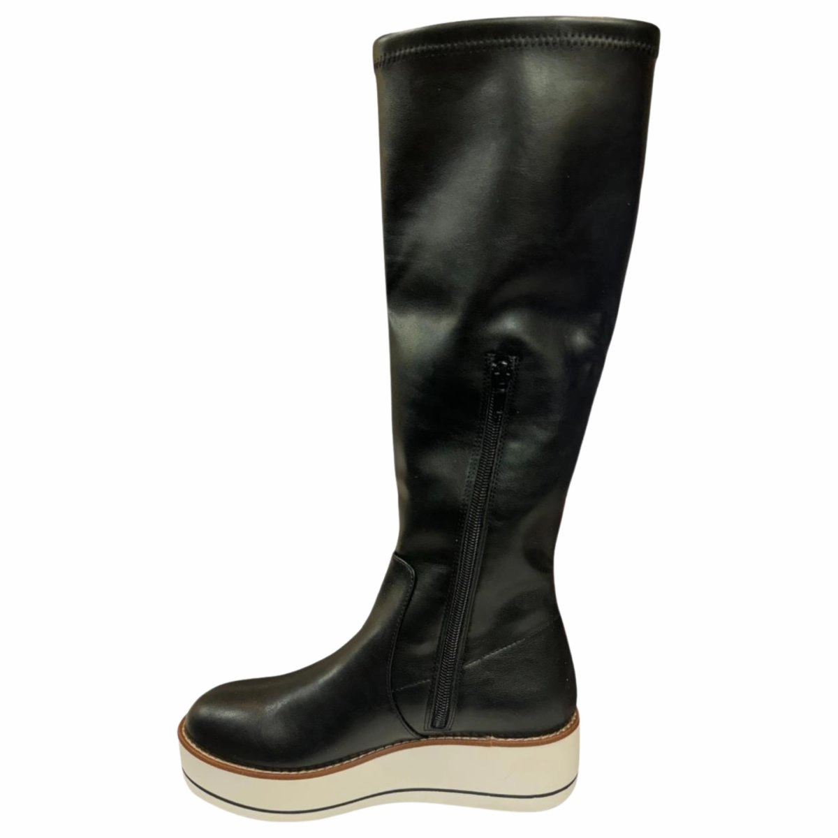 Silent D Women's Nadia Smooth Stretch Flatform Black Travel Easy