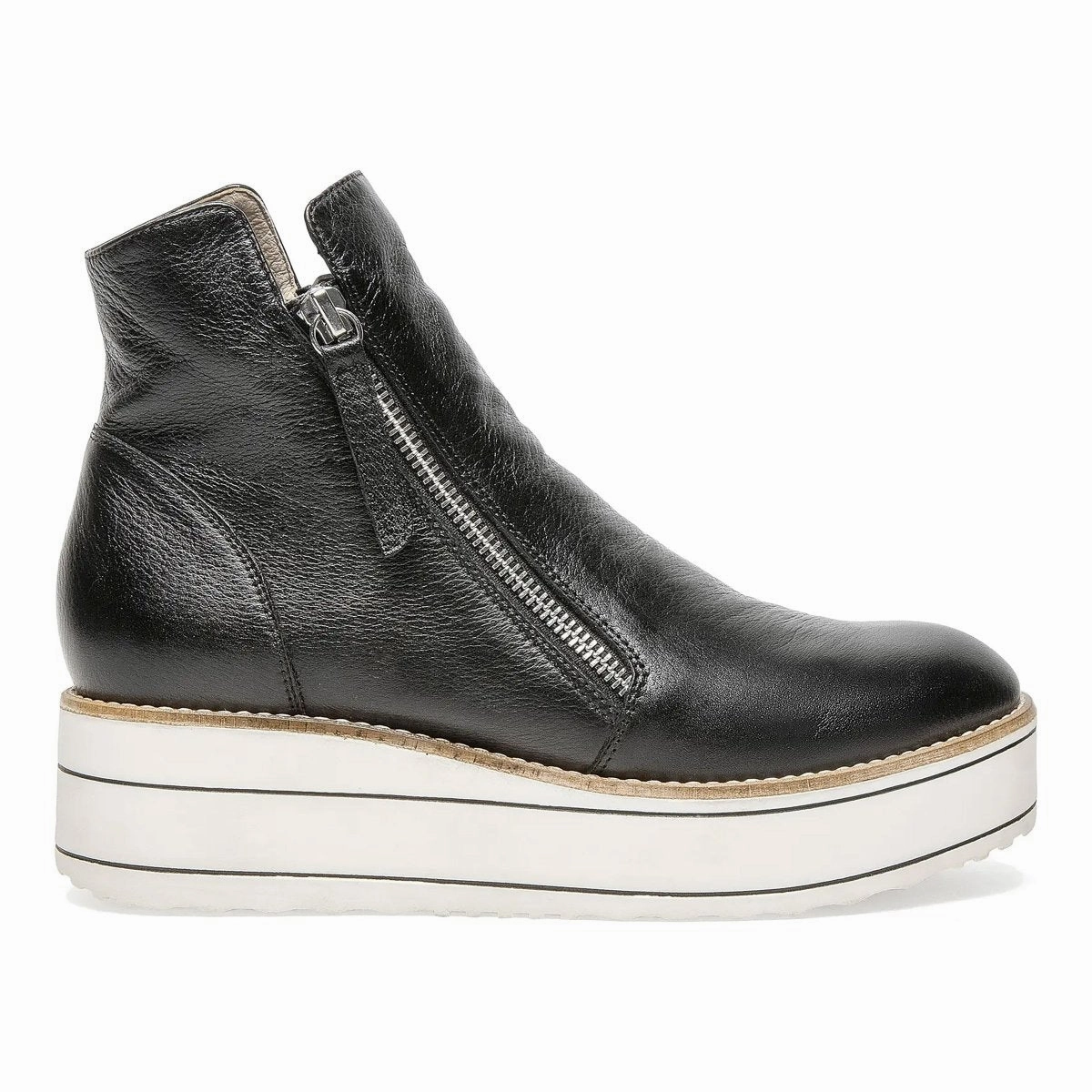 Silent D Women's Nene Black Trail Mode Hiking Trail