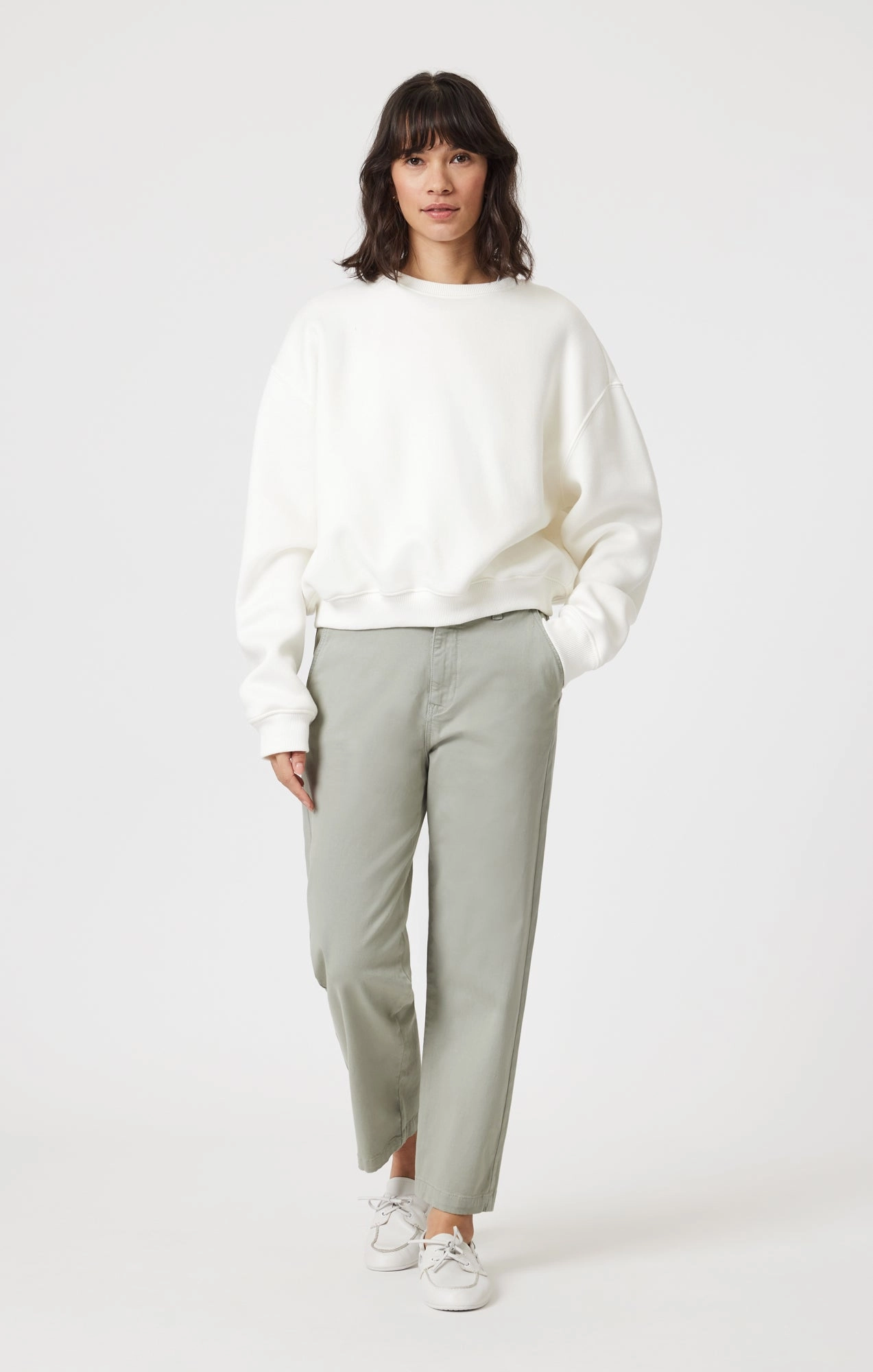 Performance Wear SoftCottonBlend LAUREN STRAIGHT CHINO IN LINT CASUAL TWILL