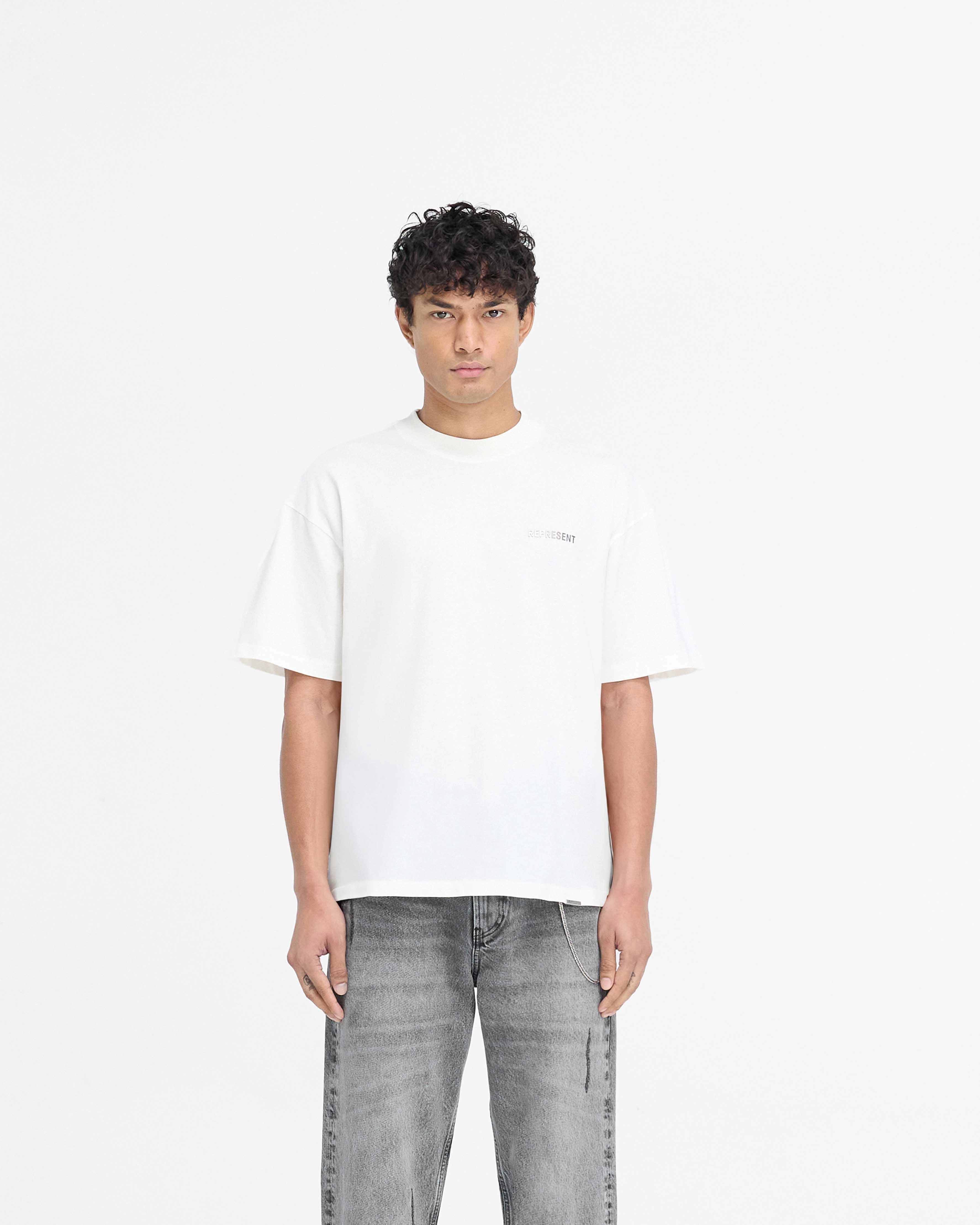 Block Logo T-Shirt - Flat White Regular fit normality