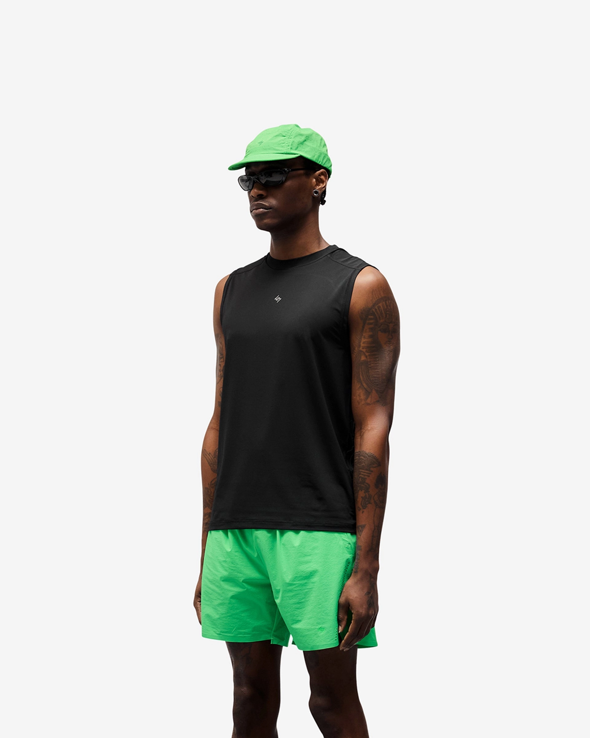 247 Contour Run Tank - Black Trendy Basics