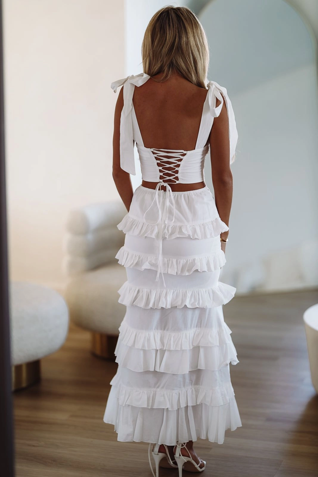 Spring Muse Crop Top - White Basic Wardrobe Everyday Comfort Fit