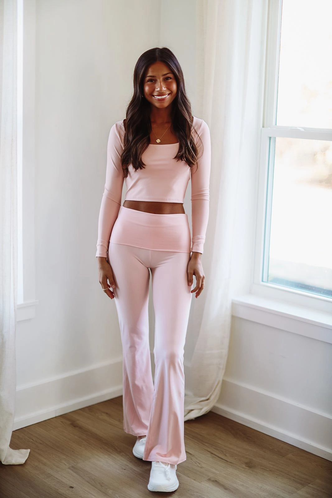 Always Active Crop Top - Light Pink Non Restrictive Cut