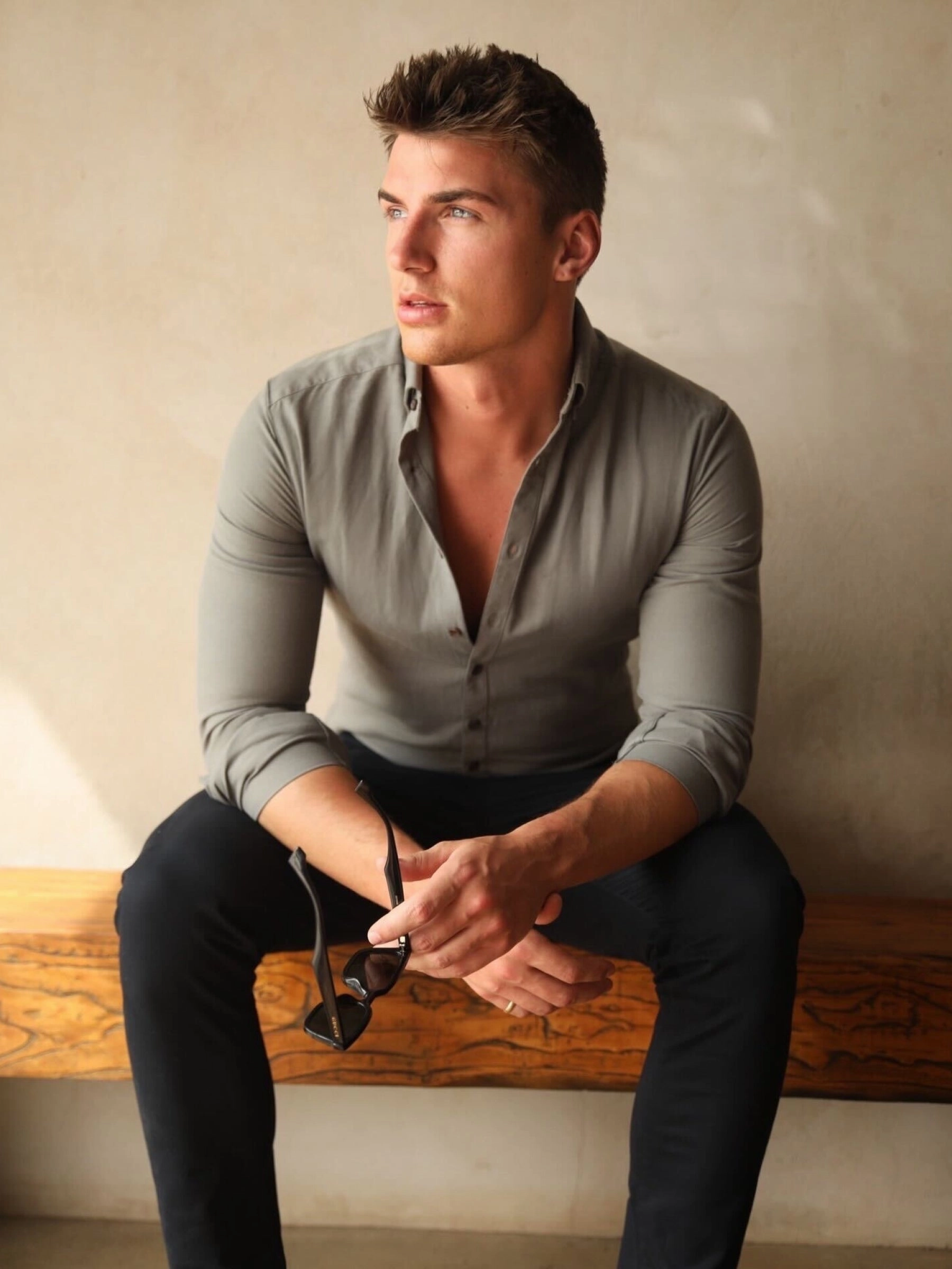 Anderson Long Sleeve Shirt - Safari Green Premium Finish