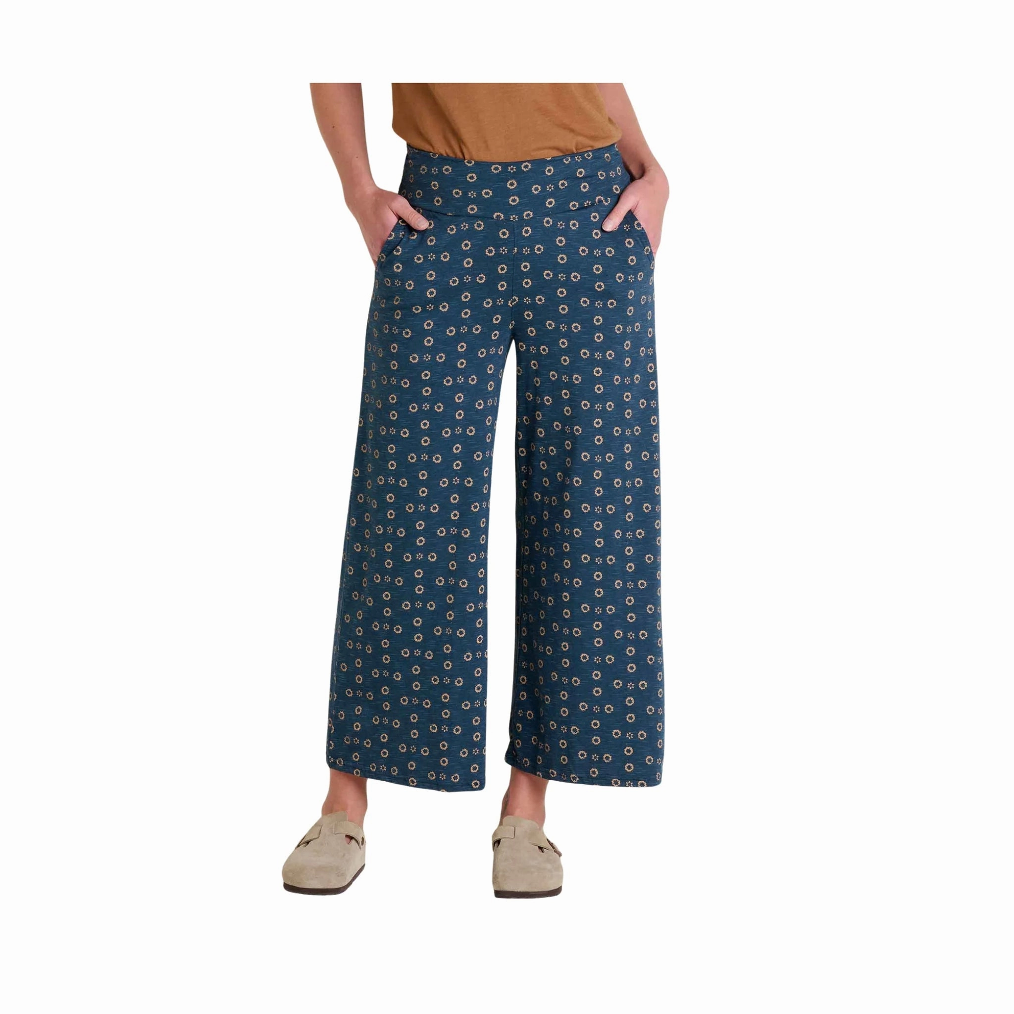 Toad & Co Women's Chaka Pull On Pant - Midnight Star Geo HeatRegulatingLining Quick-Dry Material