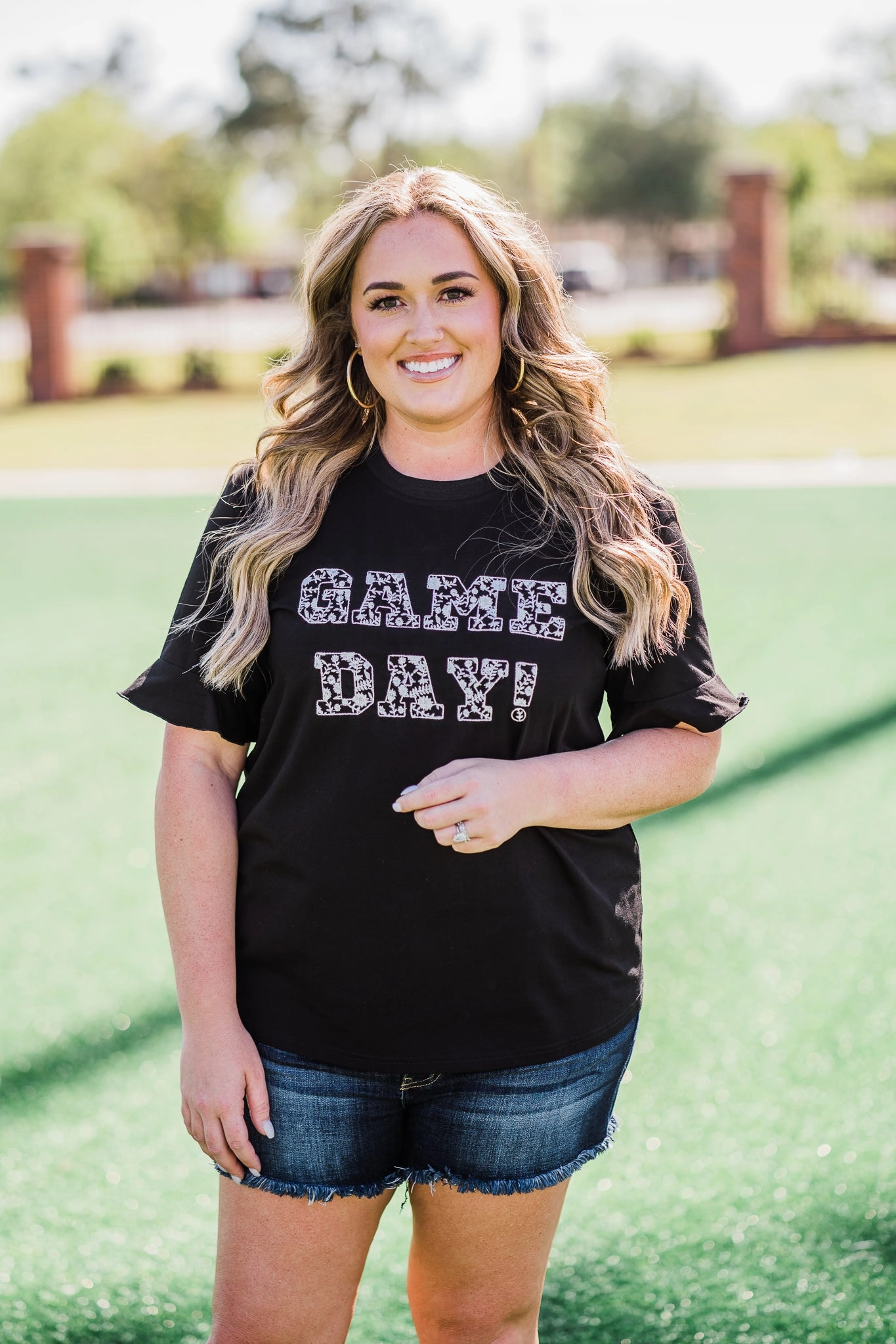 NoSlip Grip Black & White Game Day Spirit Tee by Layerz