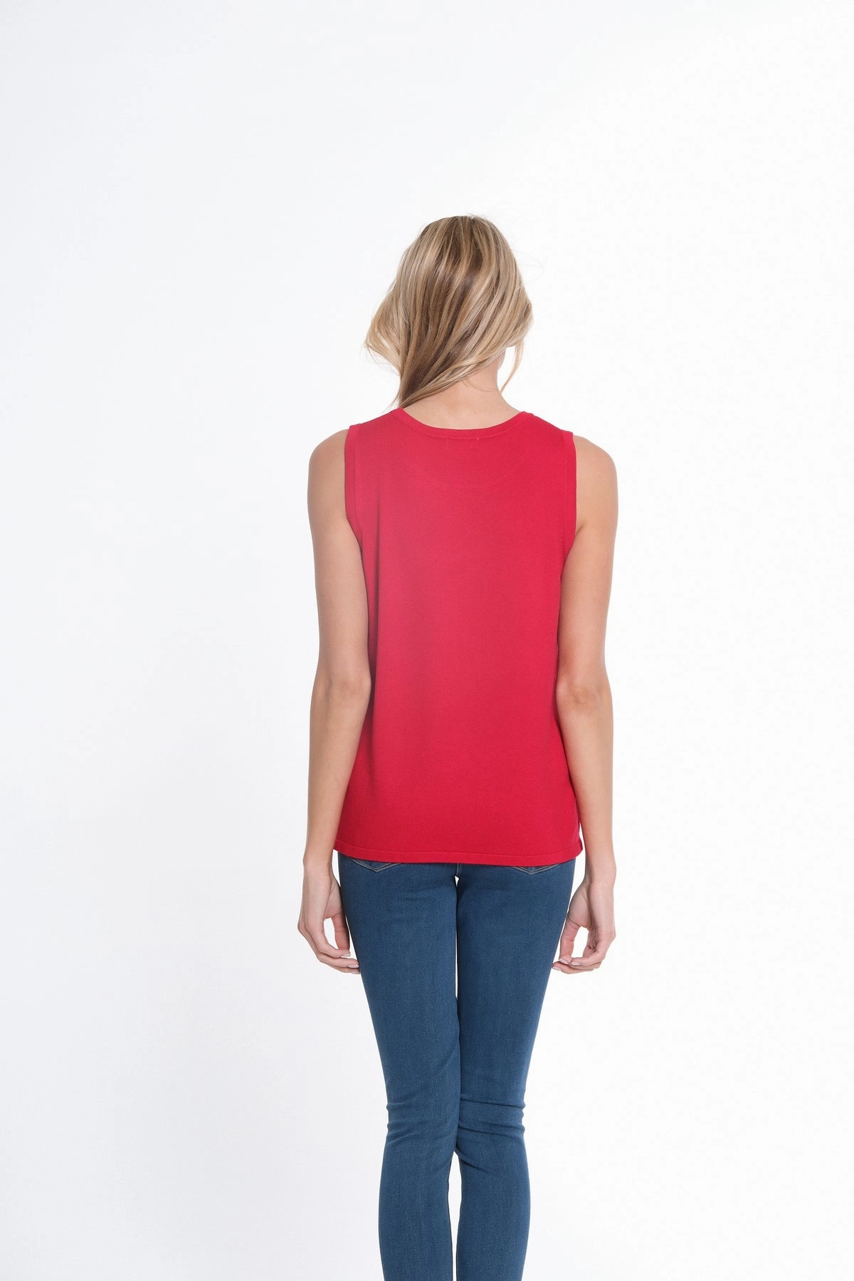 Vivent Red Jewel Neck Tank Sweater Comfortable Layer HighDensity Weave