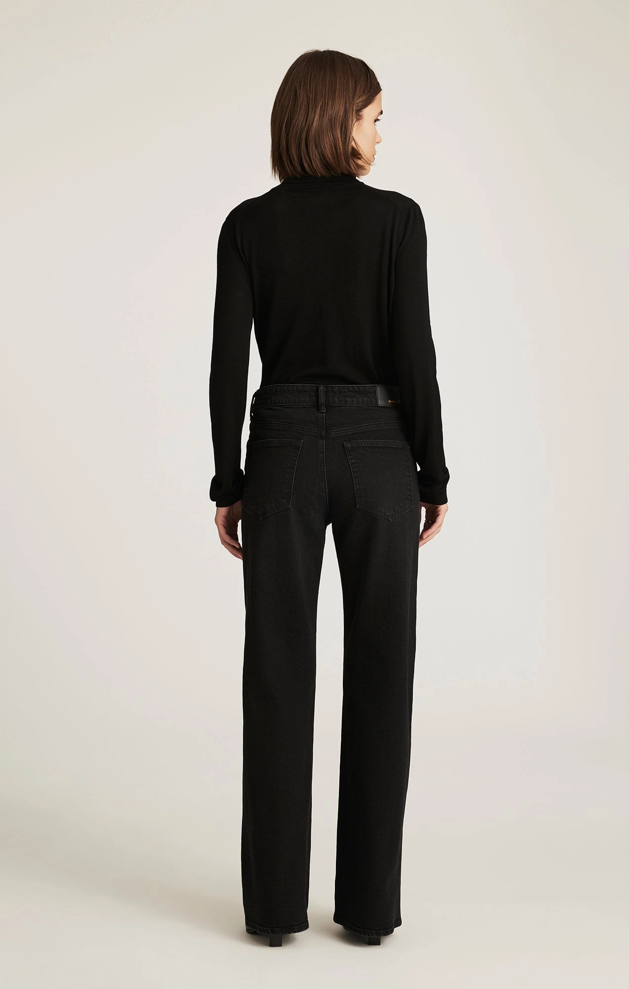 Core Fit TAYLOR STRAIGHT LEG IN DARK SMOKE GOLD PREMIUM