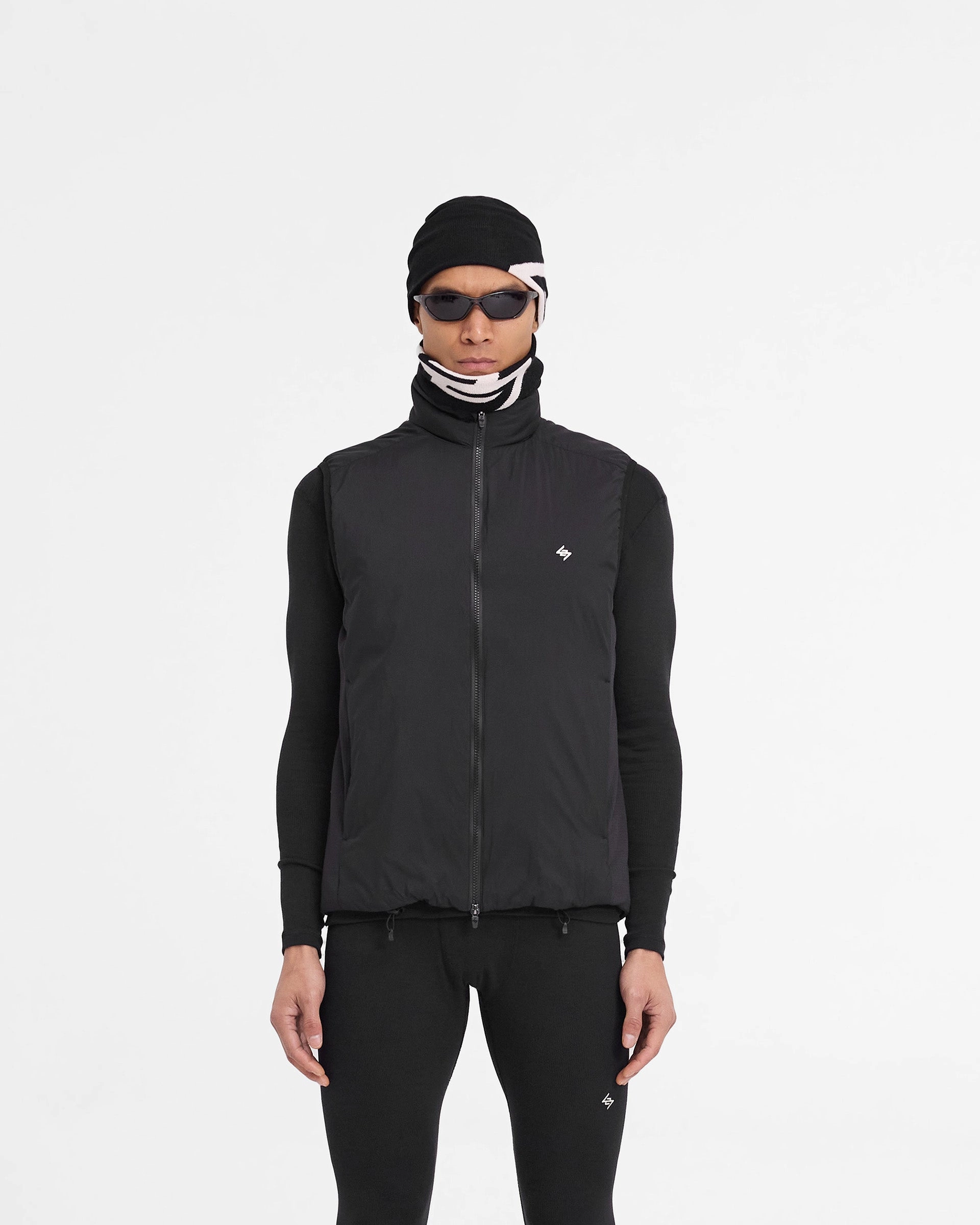 Team 247 Insulated Gilet - Black All Season Fit nylon blend