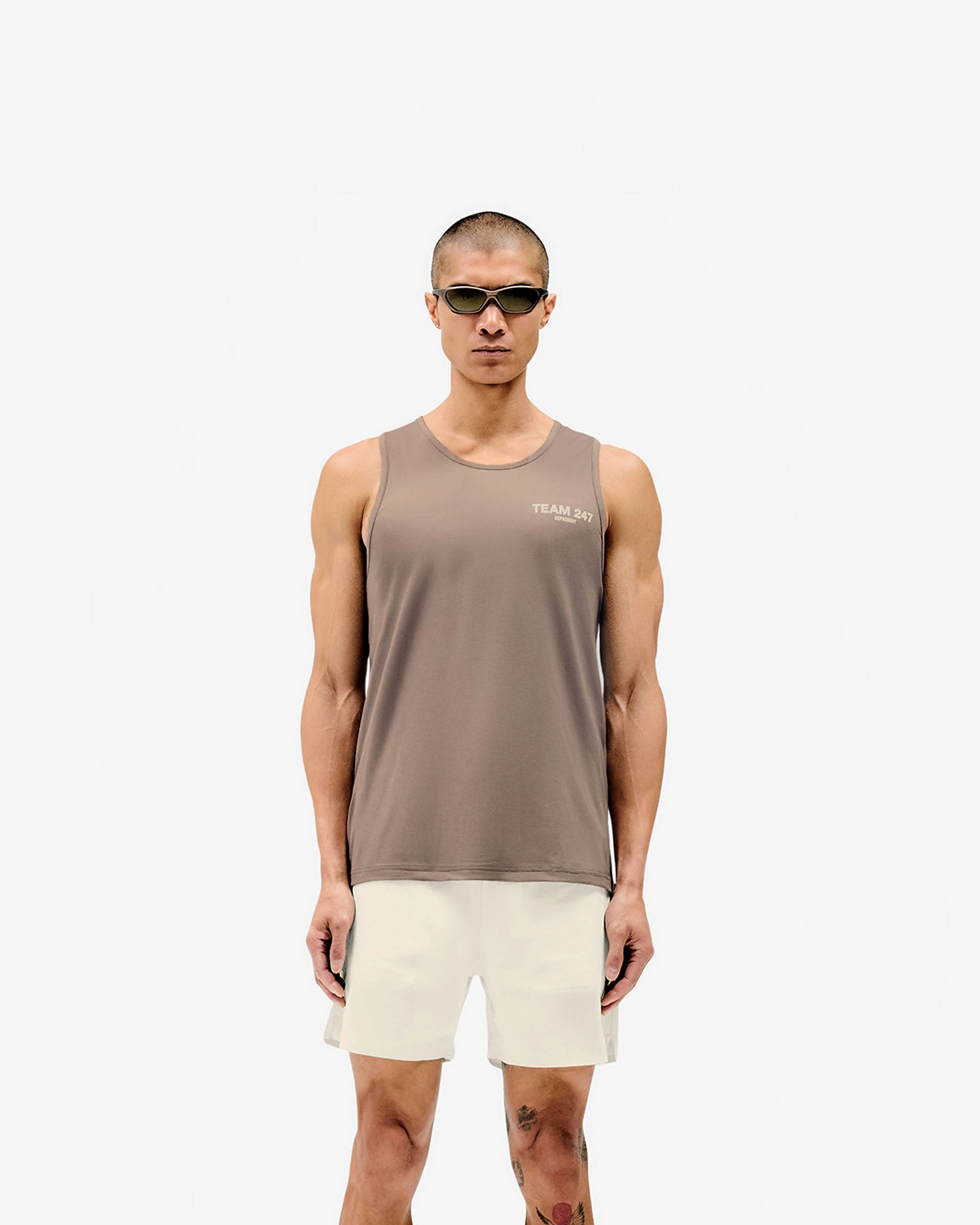 Soft and Light Wear Smart Fashion Team 247 Run Vest - Earth