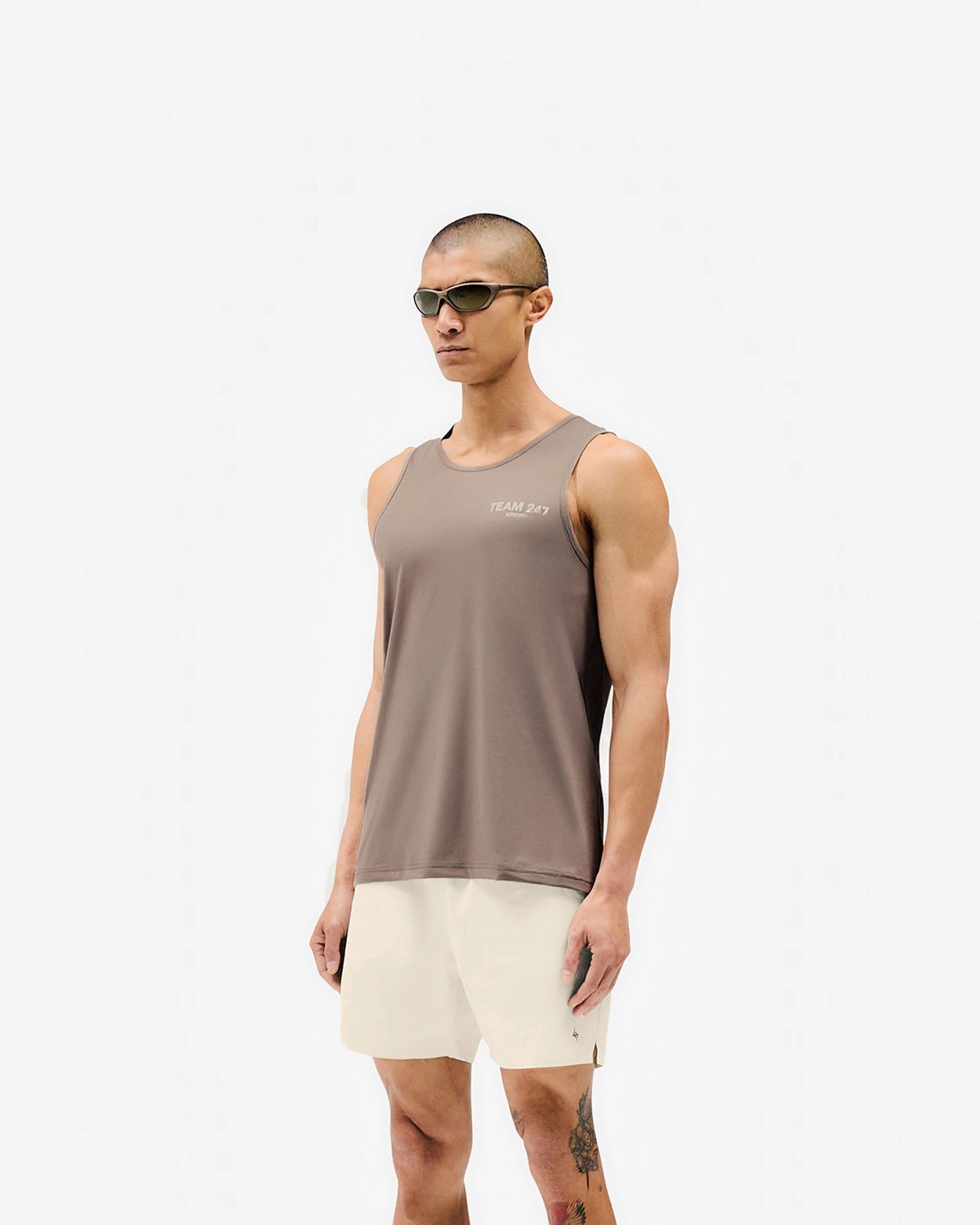 Sleeveless freedom Team 247 Run Vest - Earth