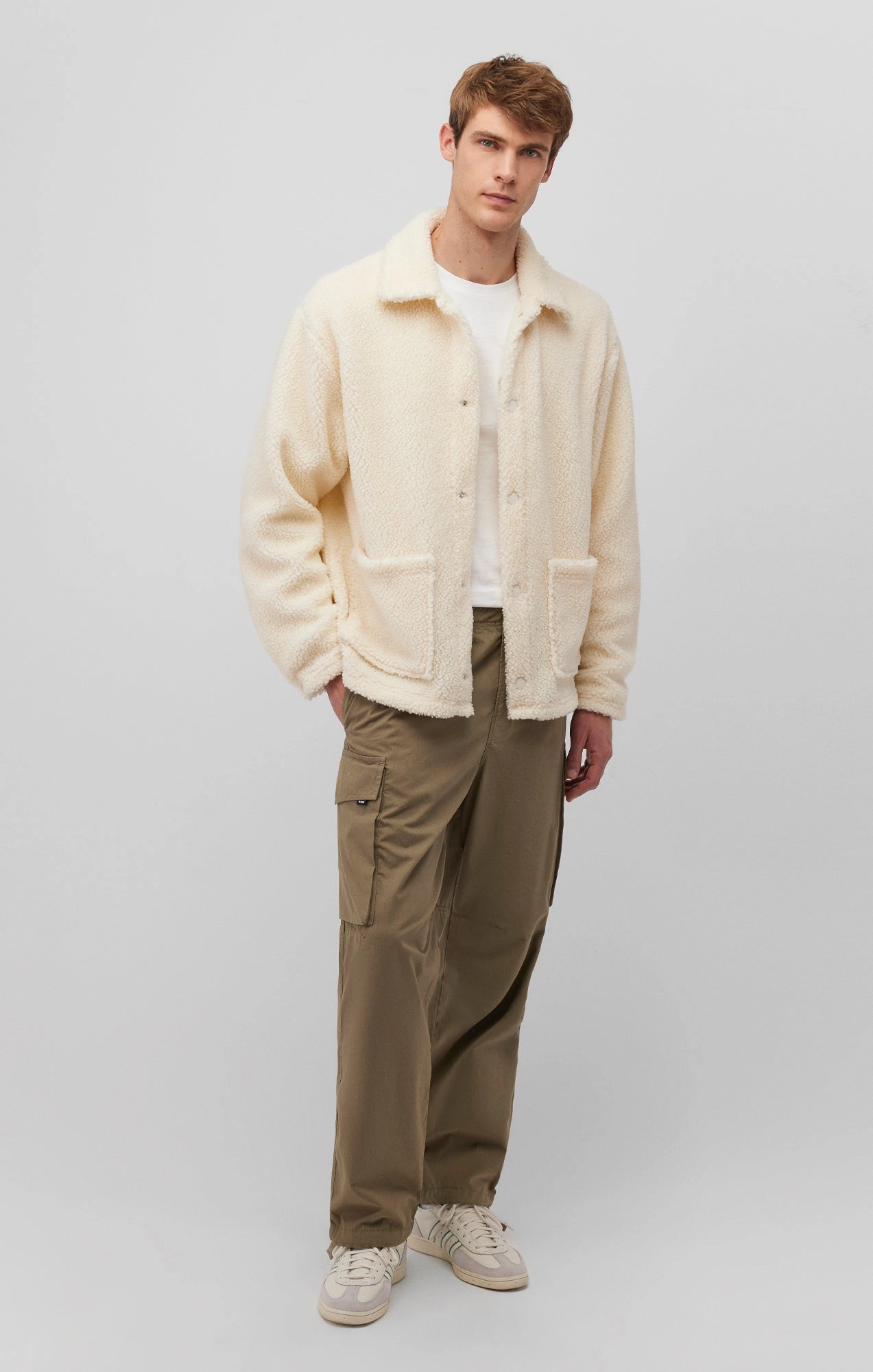 Quality Material DOUBLE POCKET CARGO PANTS IN COVERT GREEN