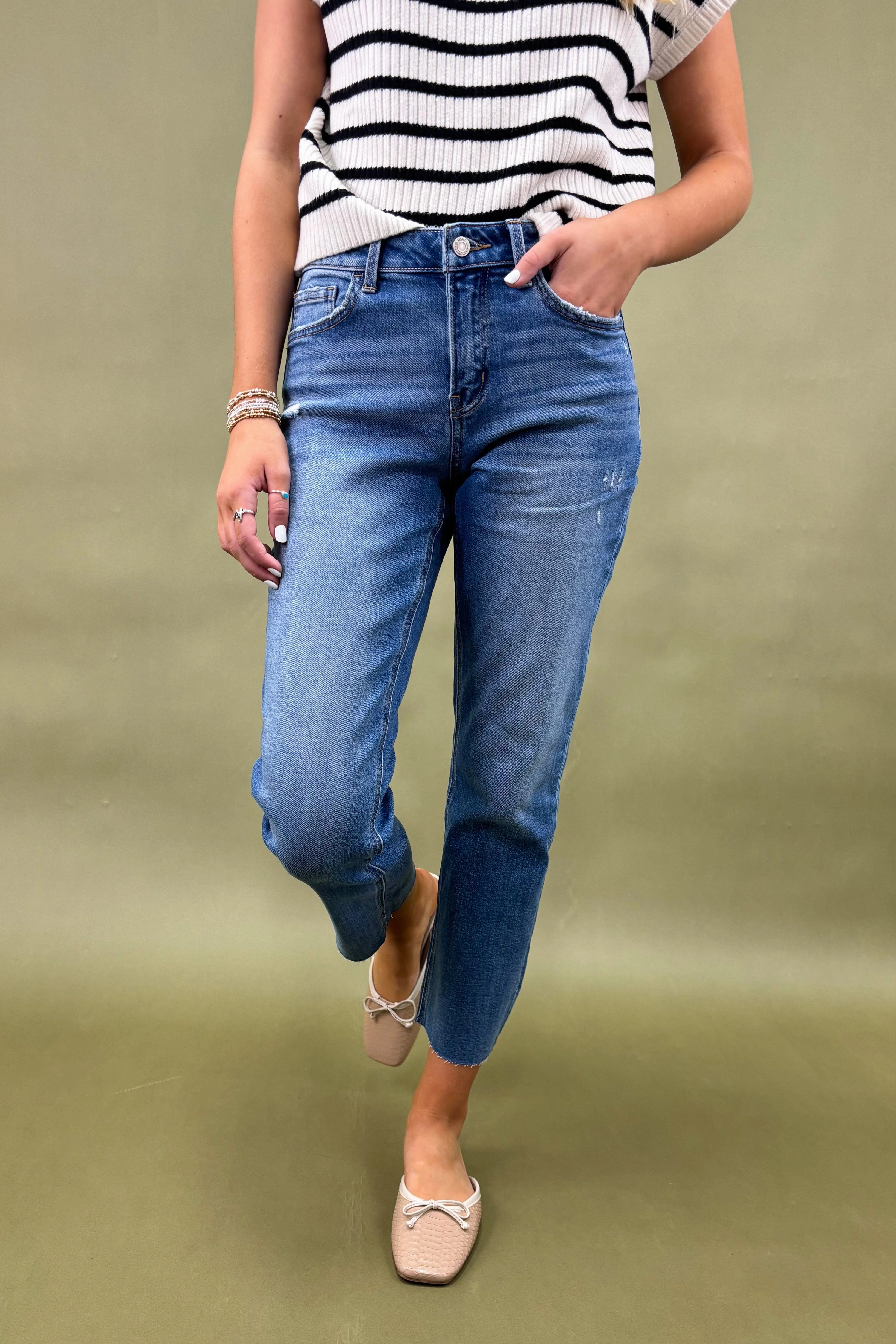 Day Adventure The Maren  Mid Rise Ankle Straight Jeans