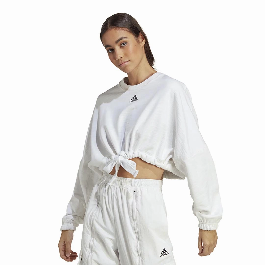 adidas - Women's Dance Crop Versatile Sweatshirt (IC6683) No Roll Collar Technology Lightweight Layer