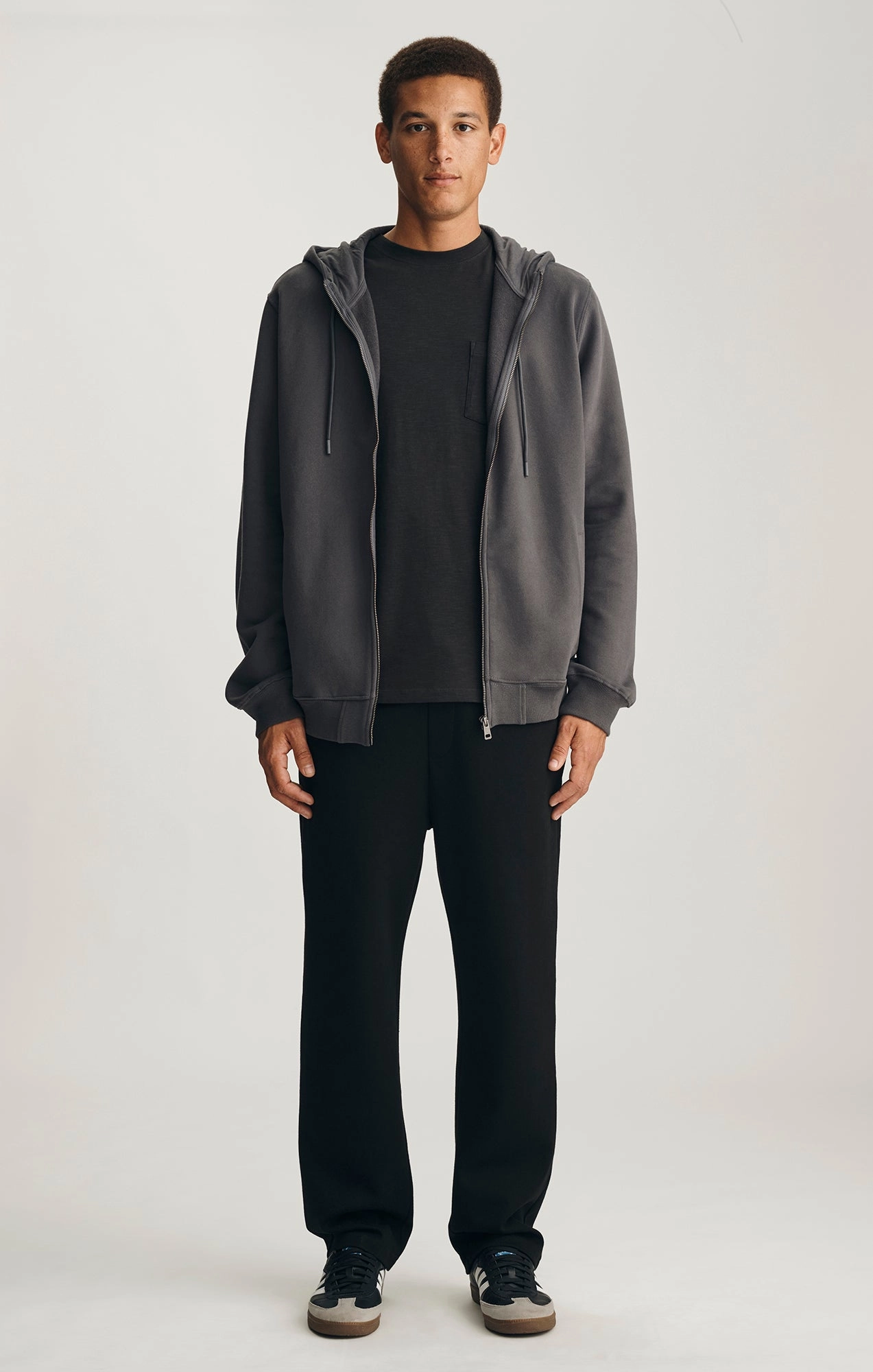 SWEATPANTS IN BLACK Soft and Stretchy