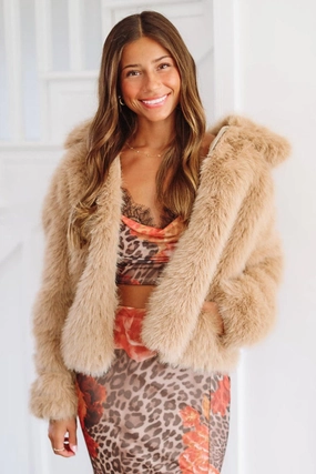 Durable Reinforced Hem Upper Eastsider Cropped Jacket - Mocha