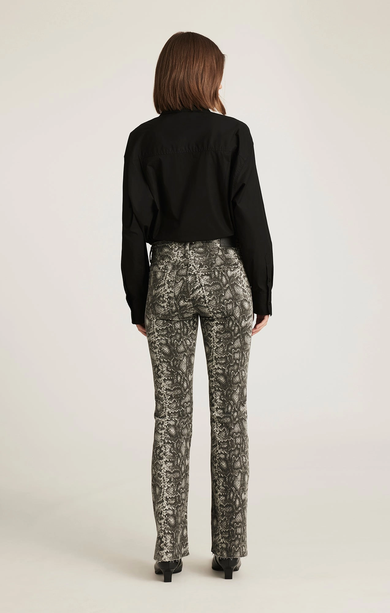 VICKY BOOTCUT IN SMOKE SNAKE DENIM Outfit Combo Durable Hardware