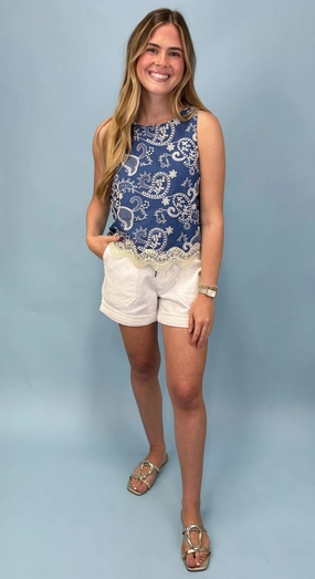 Vineyard Cutie Paisley Print Top HighDurabilityWeave StretchFit Design