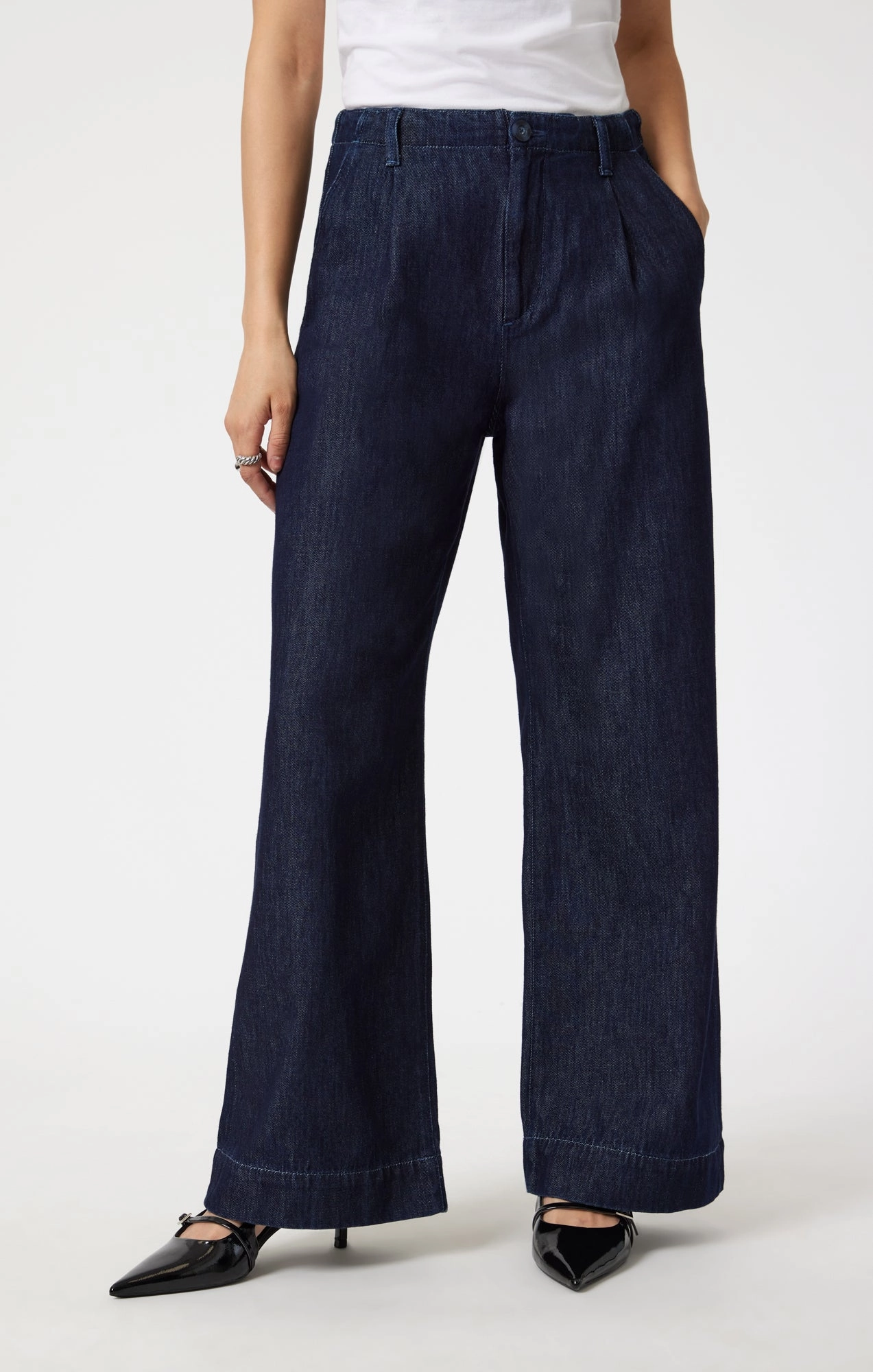 Utility Look Outfit Mood PERA PLEATED WIDE LEG IN RINSE DENIM
