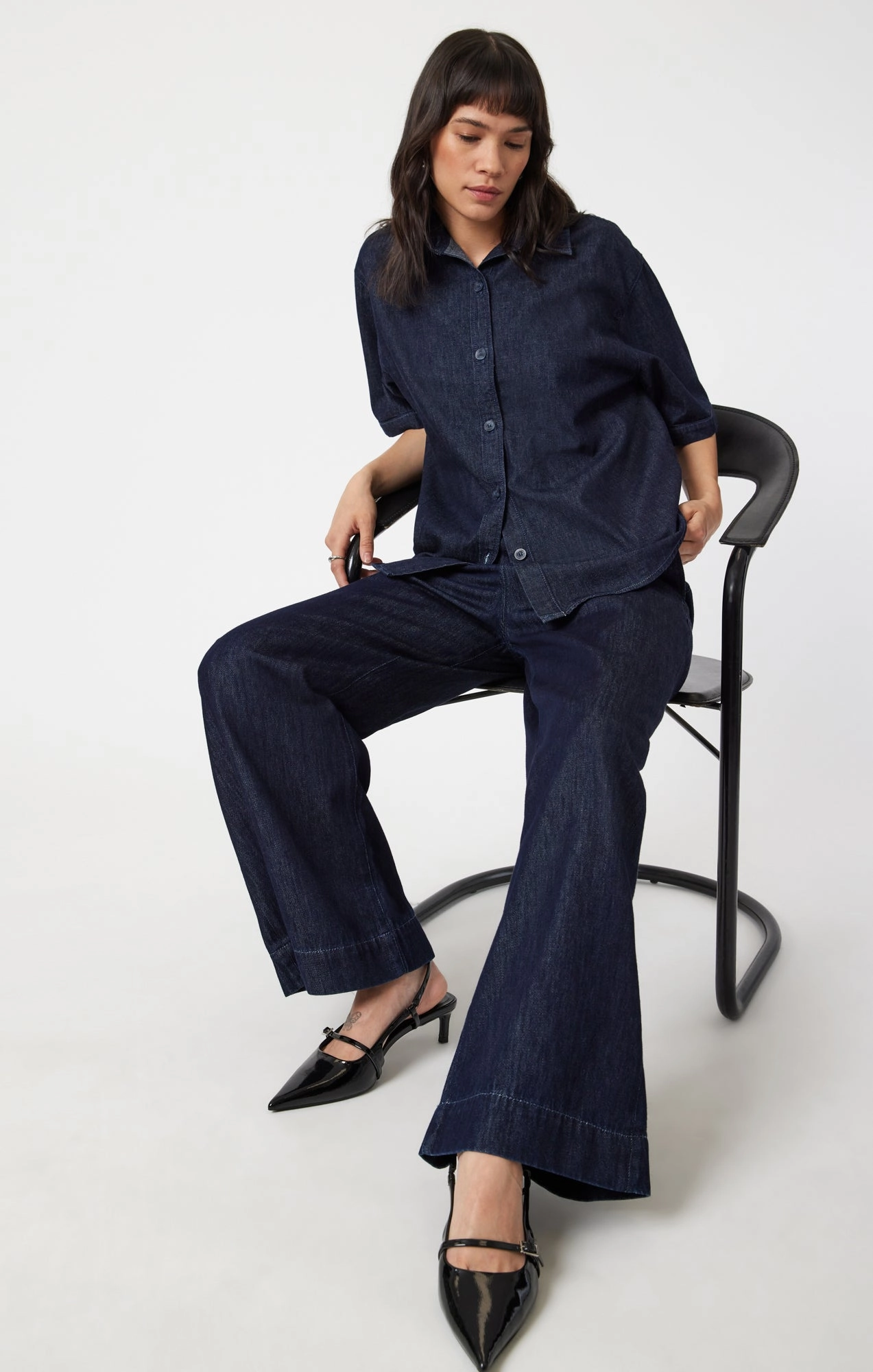 PERA PLEATED WIDE LEG IN RINSE DENIM Tailored Style Advanced Stretch Recovery