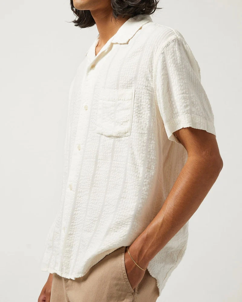 AntiPilling White Striped Seersucker Short Sleeve Button Up
