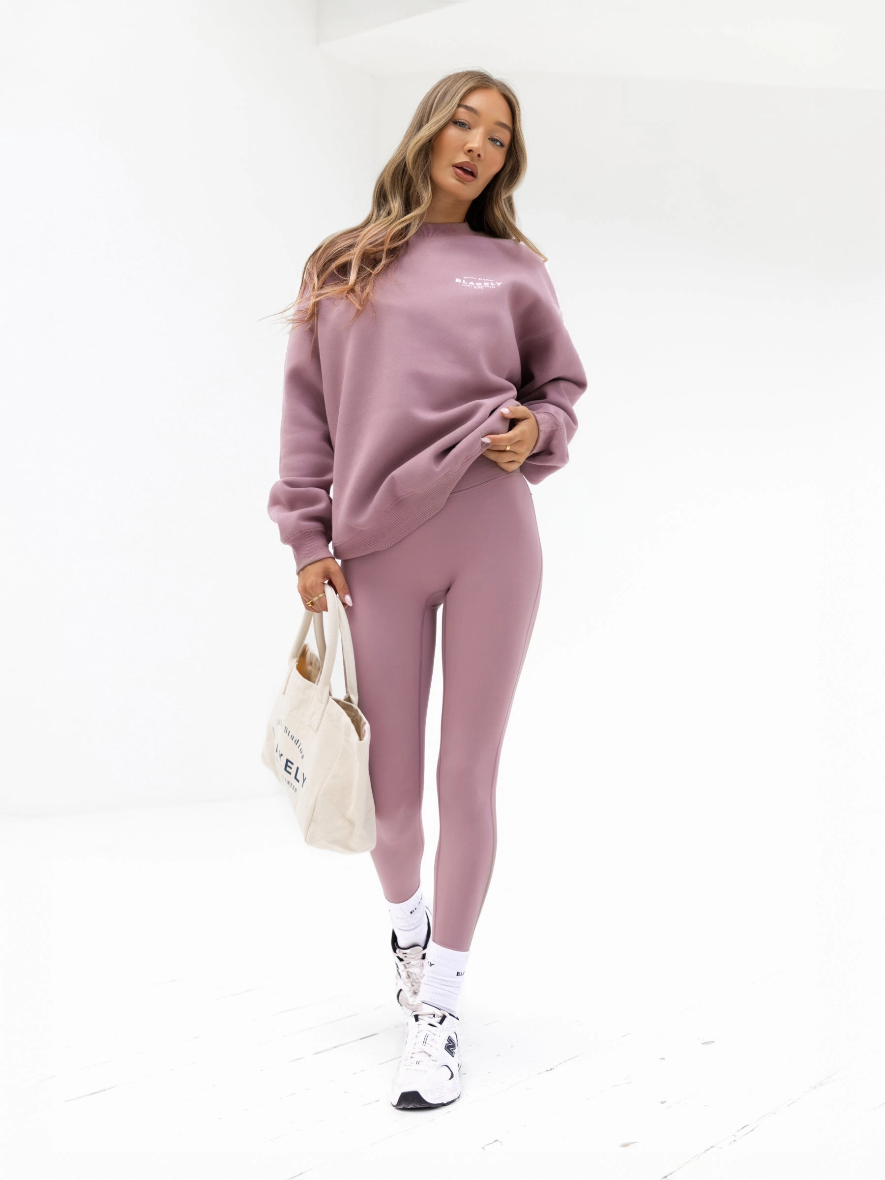 Timeless Pick Active Studios Oversized Sweater - Dusty Pink