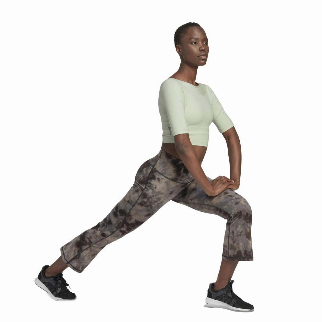 Compression Fold Design adidas - Women's Aeroready Studio Open-Back T-Shirt (HM7977)