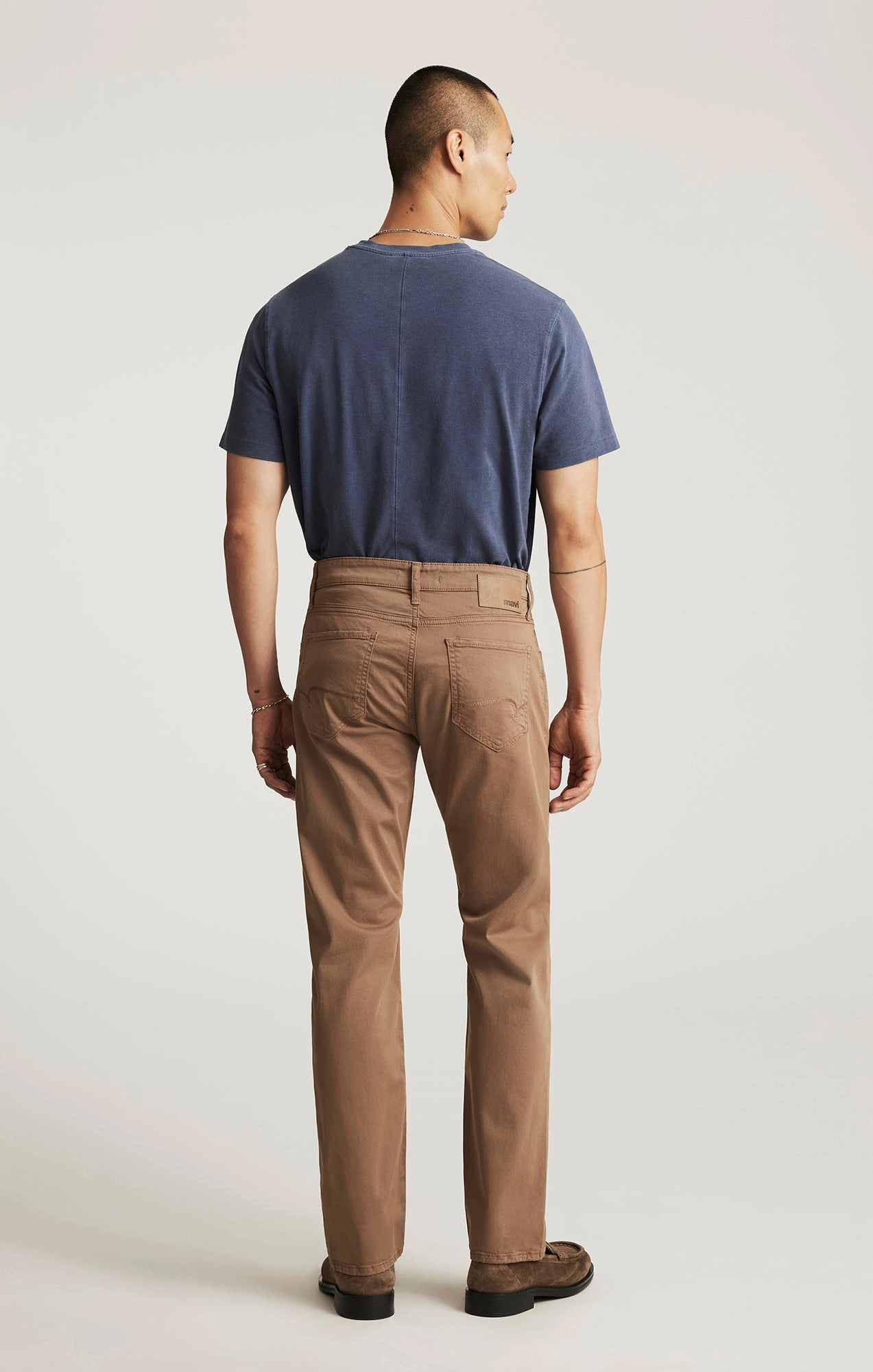 Casual Fit Design ZACH STRAIGHT LEG IN SHITAKE CASUAL TWILL